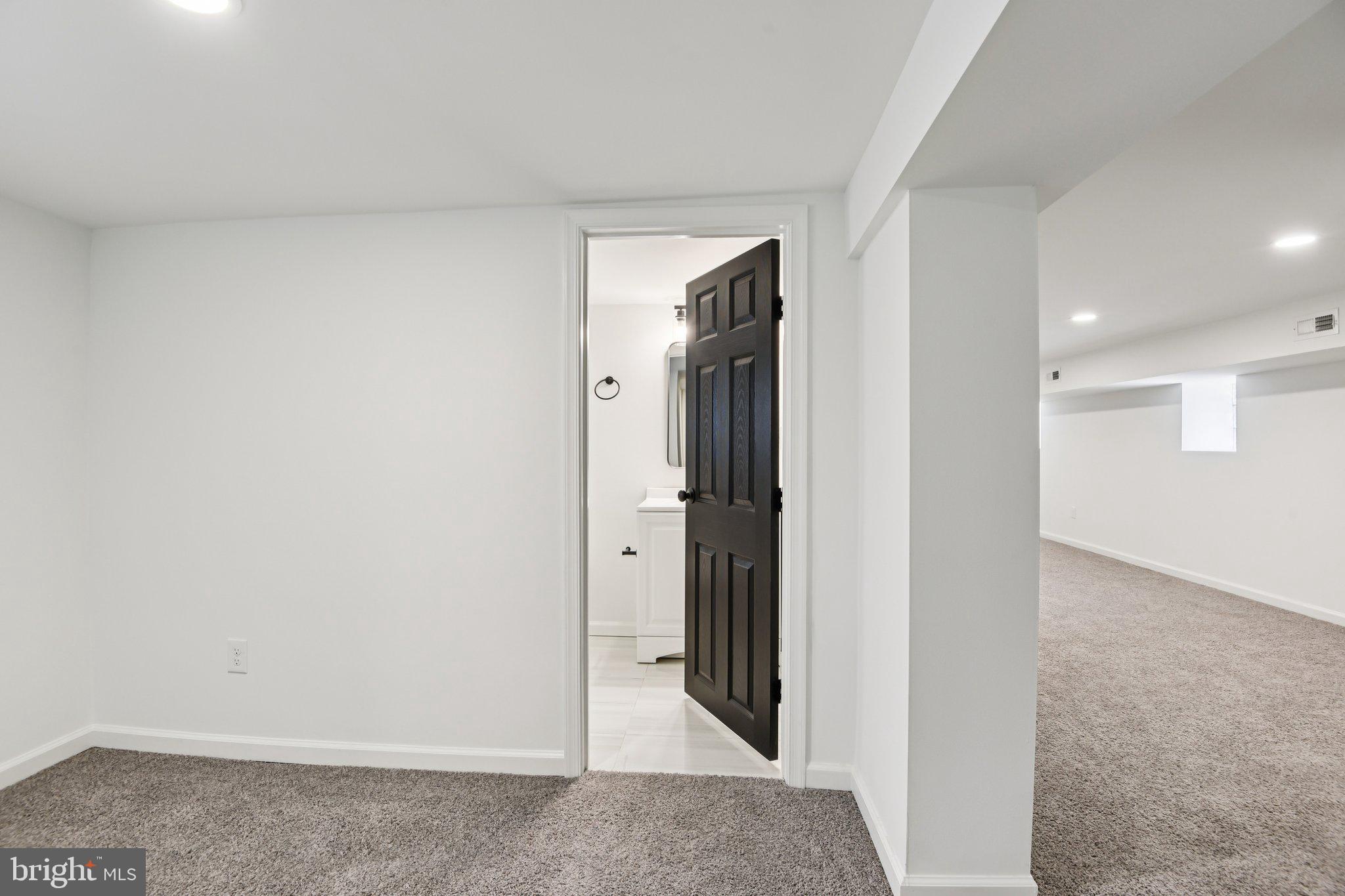 WEST ARLINGTON - Residential