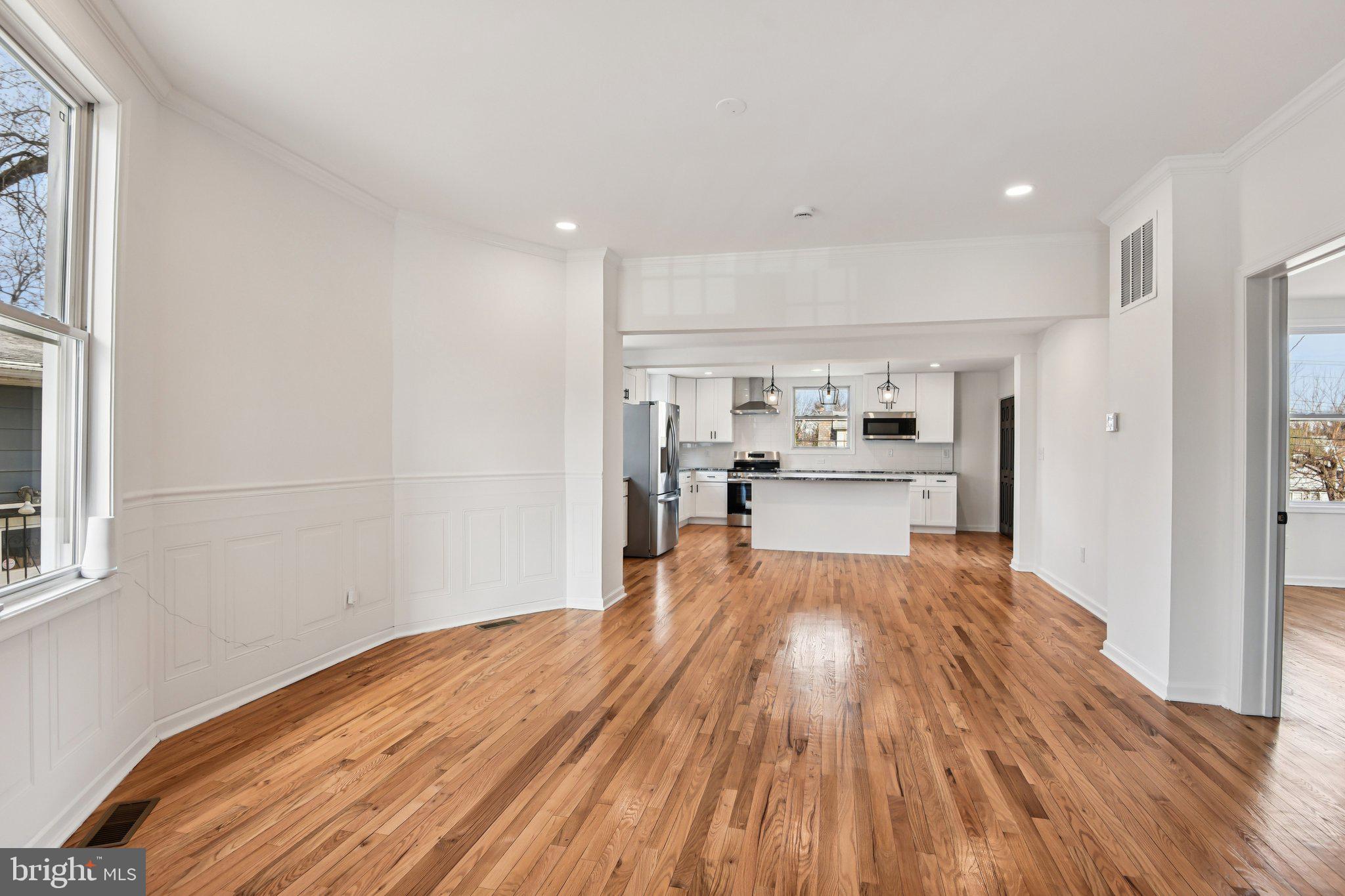 WEST ARLINGTON - Residential