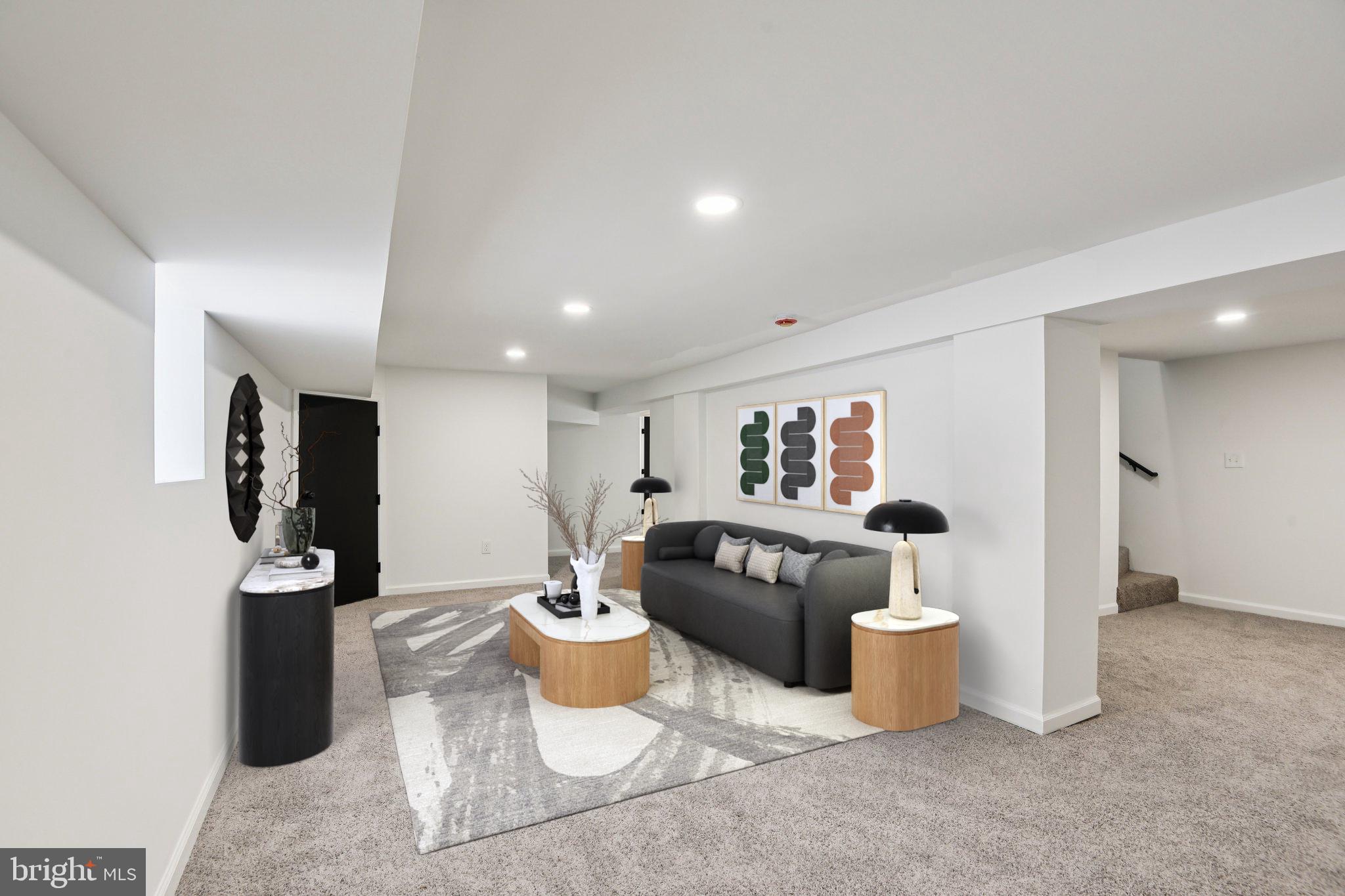 WEST ARLINGTON - Residential