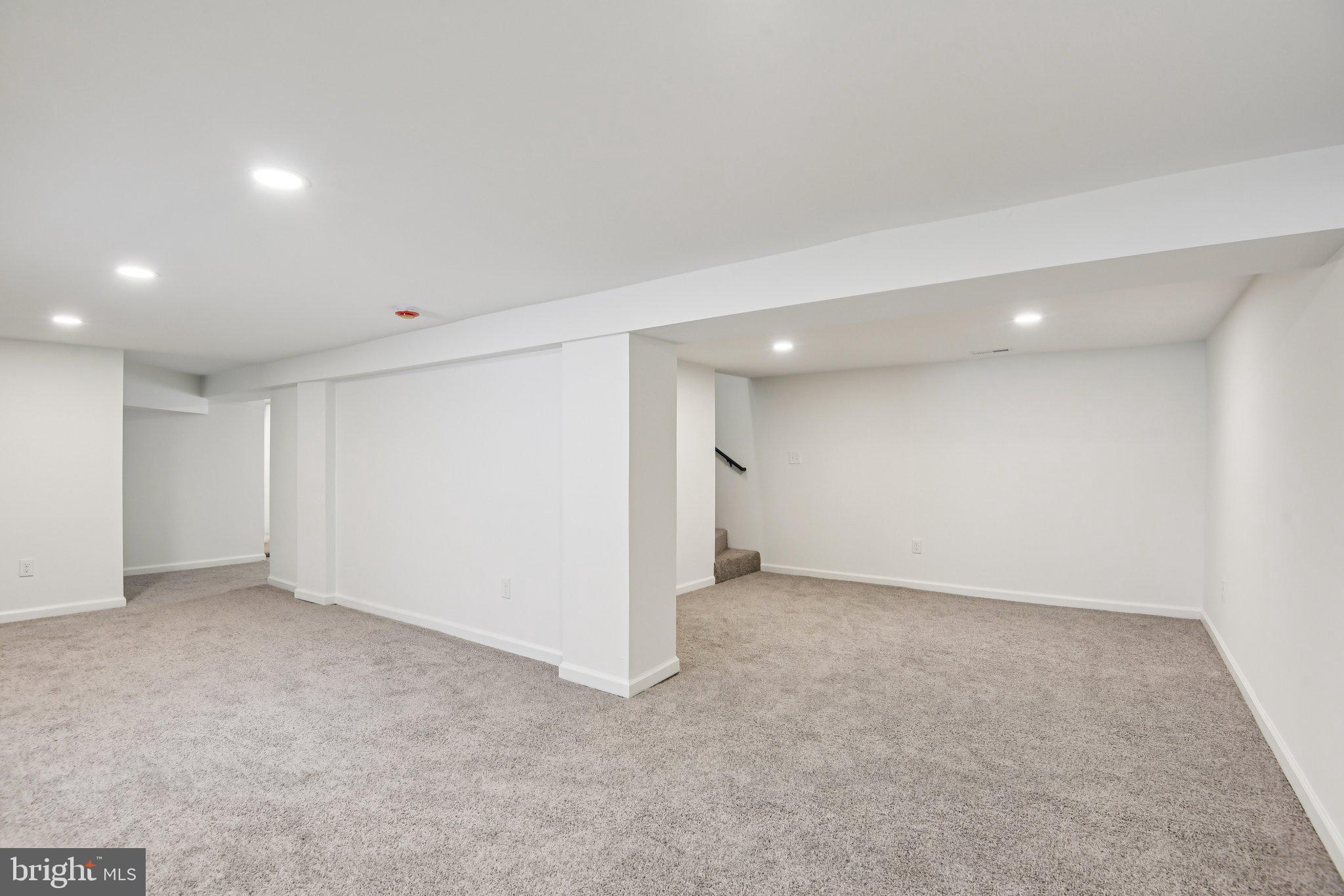 WEST ARLINGTON - Residential