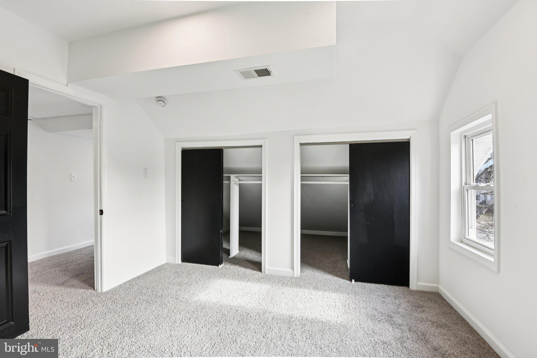 WEST ARLINGTON - Residential