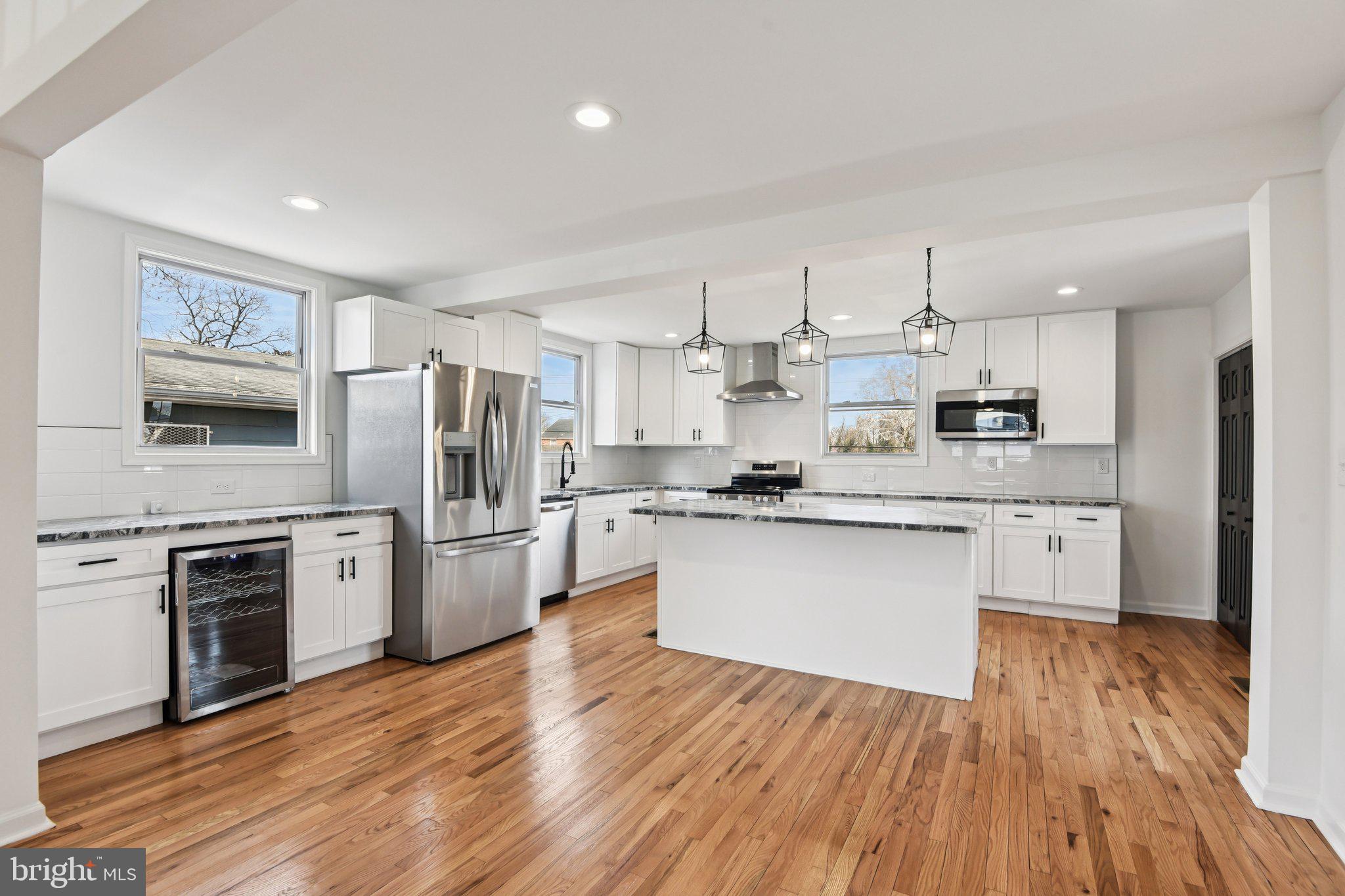 WEST ARLINGTON - Residential