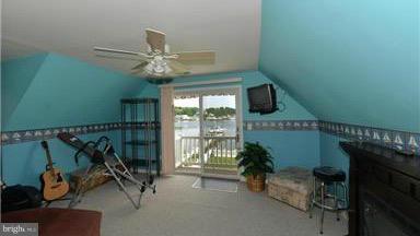 HYDE PARK - Residential