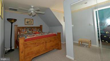 HYDE PARK - Residential