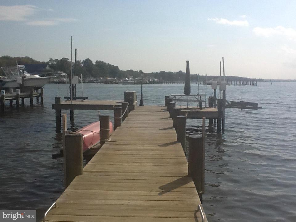 HYDE PARK - Residential