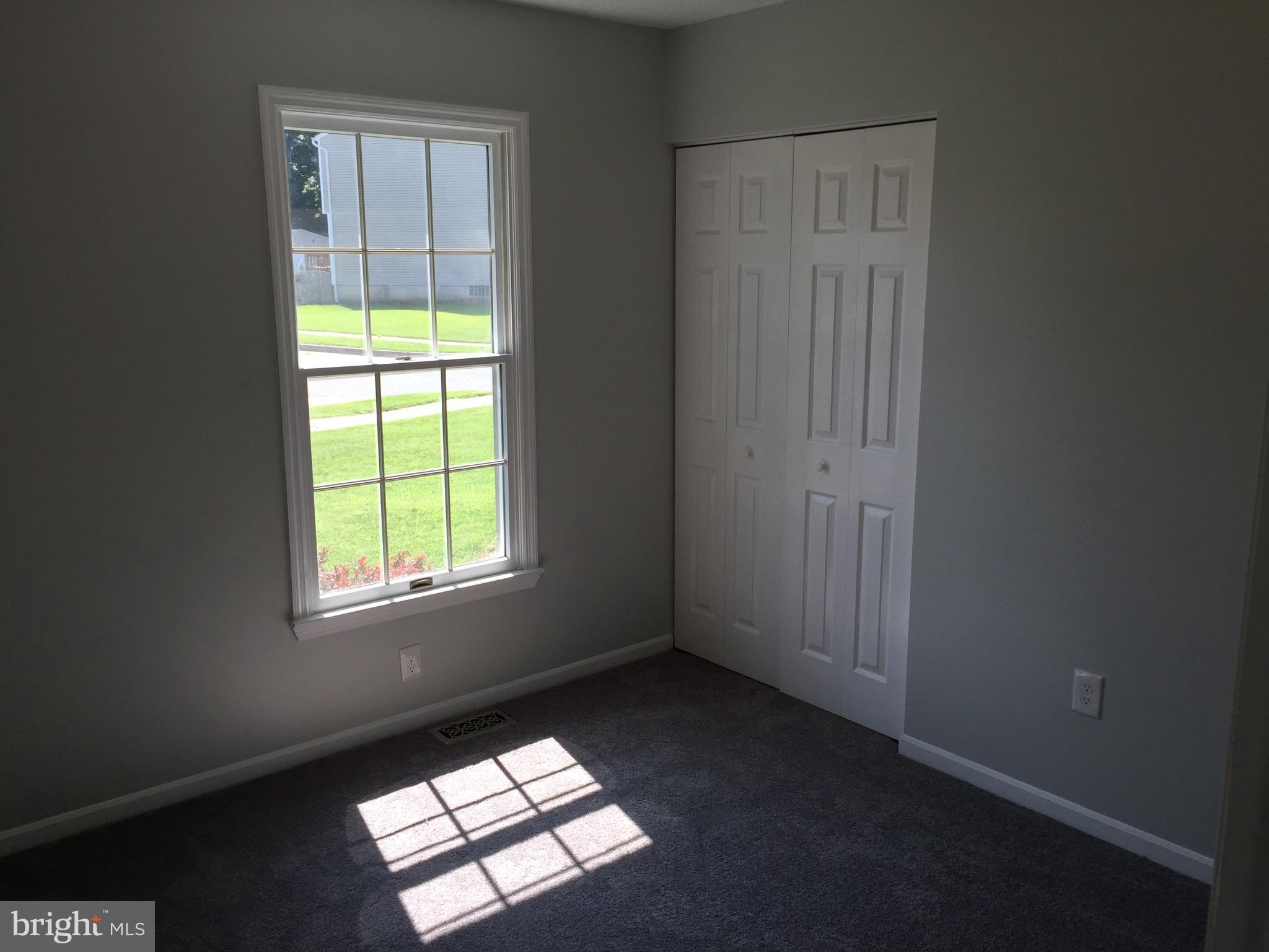 WOODWARD SQUARE - Residential