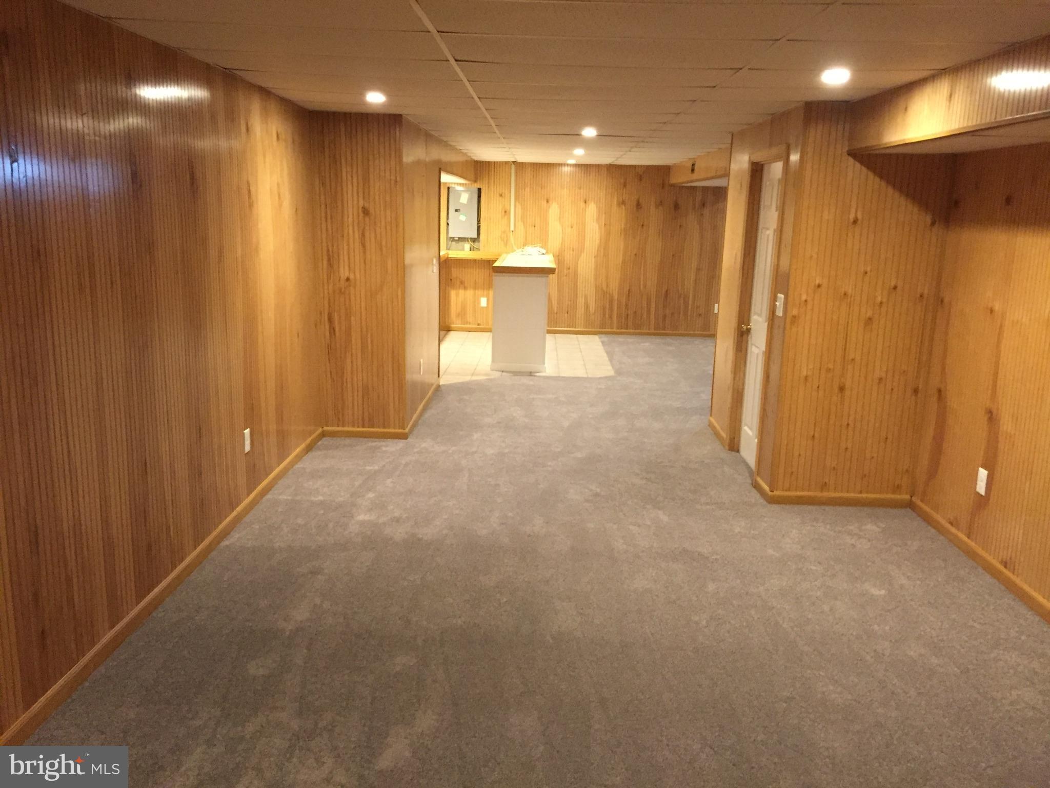 WOODWARD SQUARE - Residential