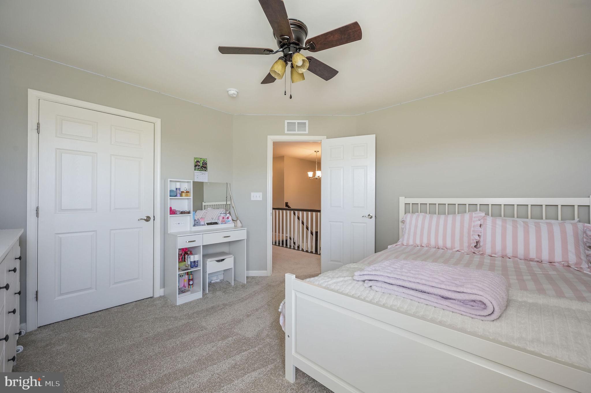 OLDE FIELD VILLAGE - Residential