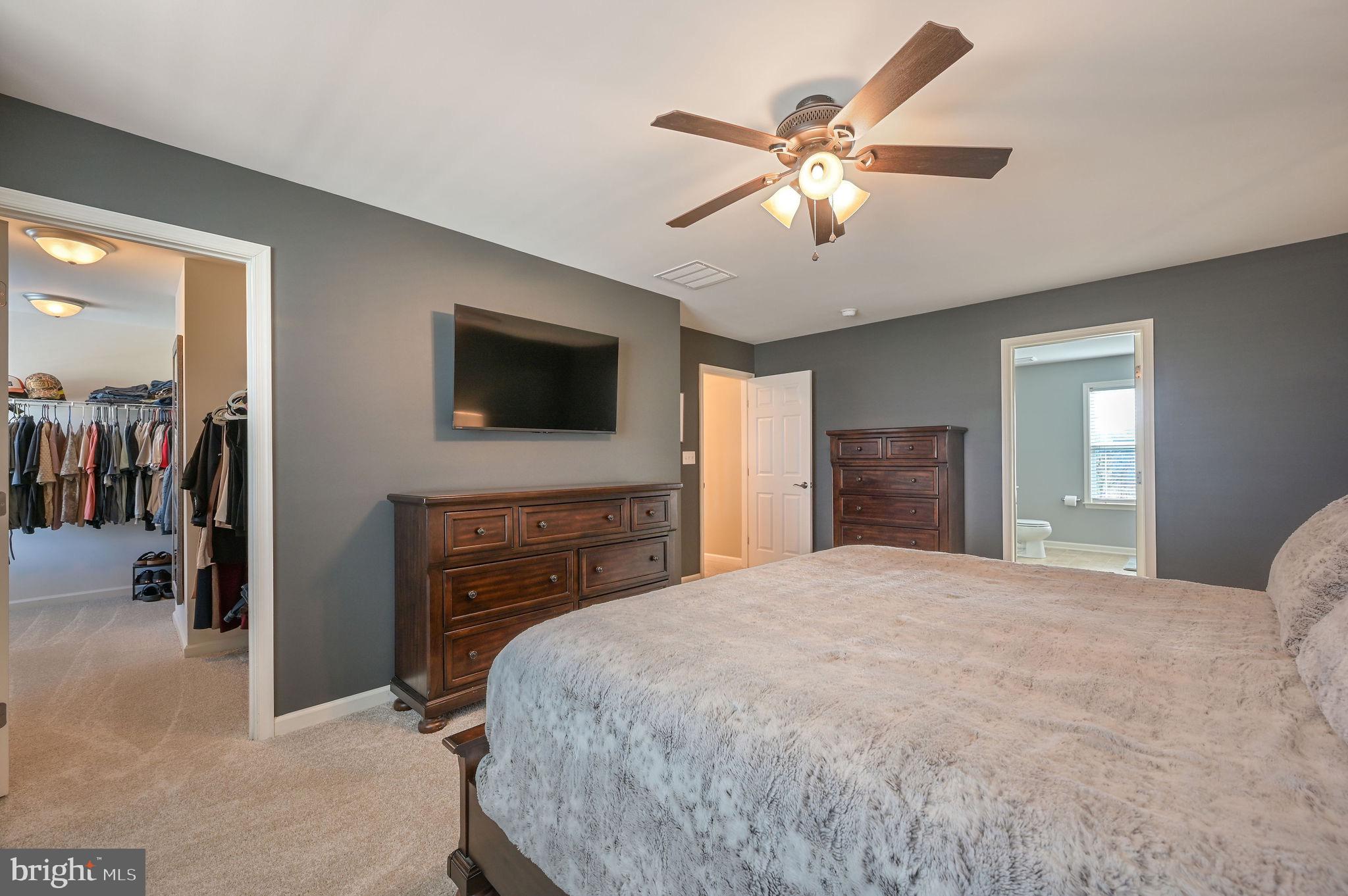 OLDE FIELD VILLAGE - Residential