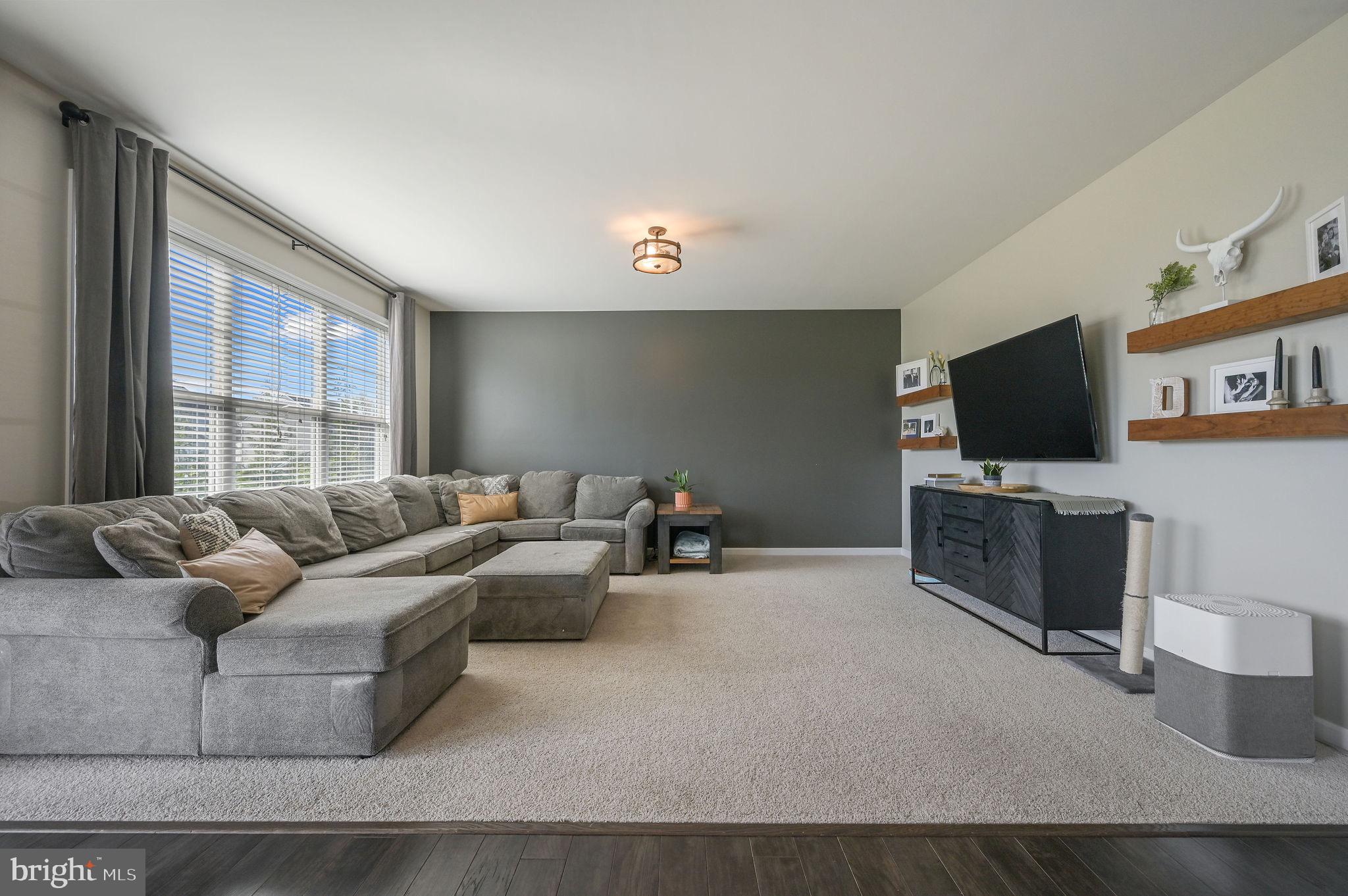 OLDE FIELD VILLAGE - Residential