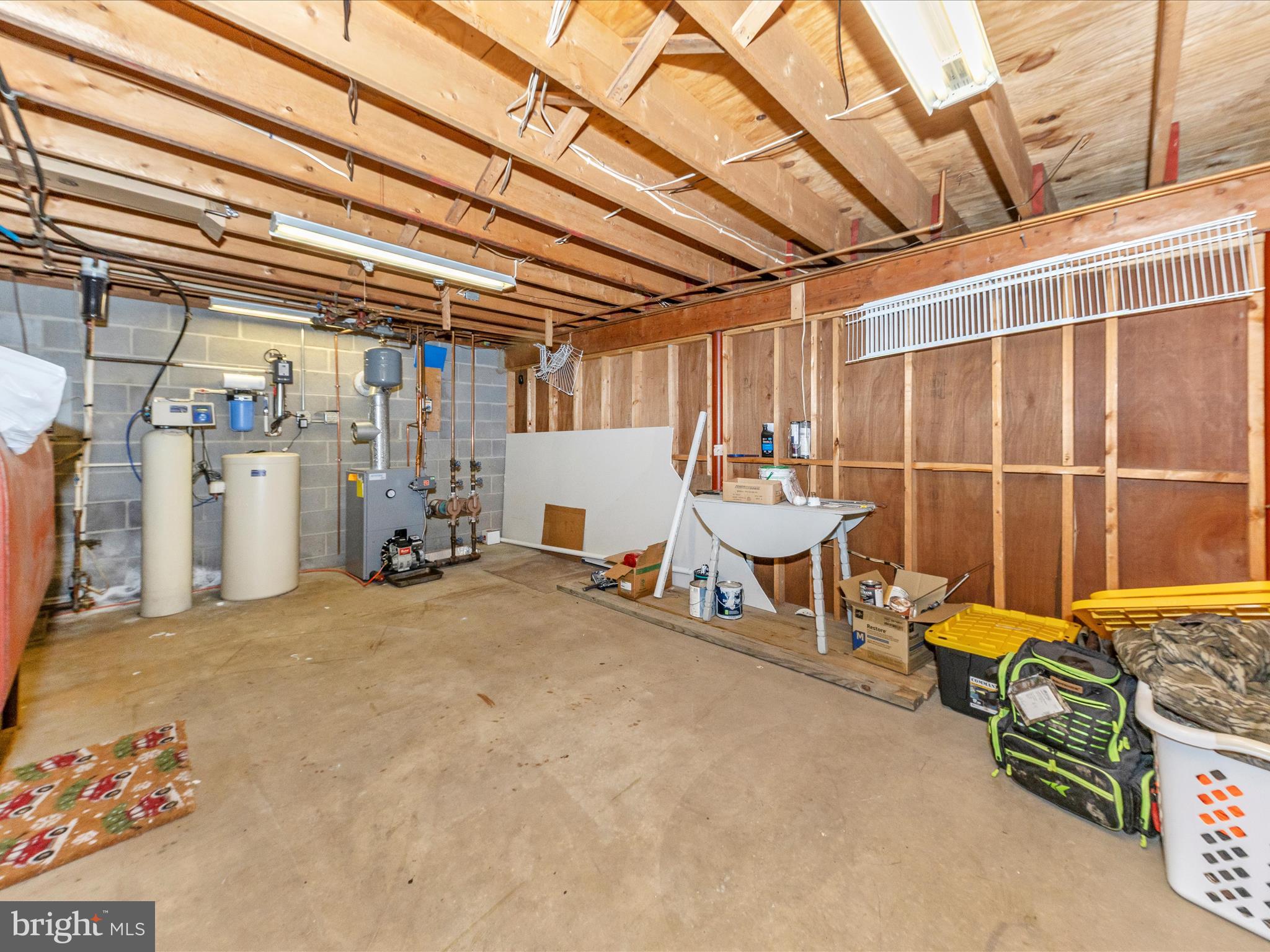 CLEAR SPRING - Residential