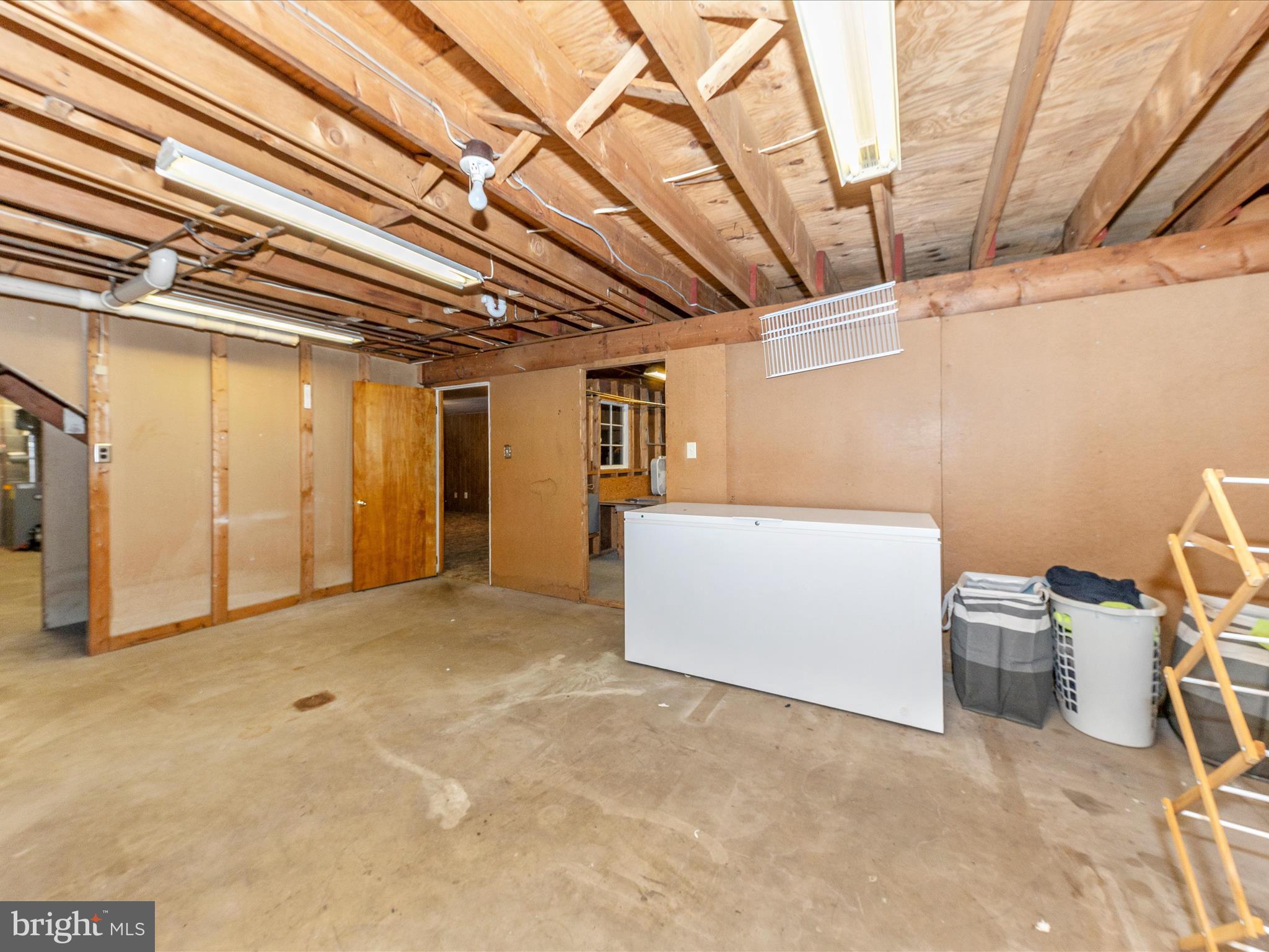 CLEAR SPRING - Residential