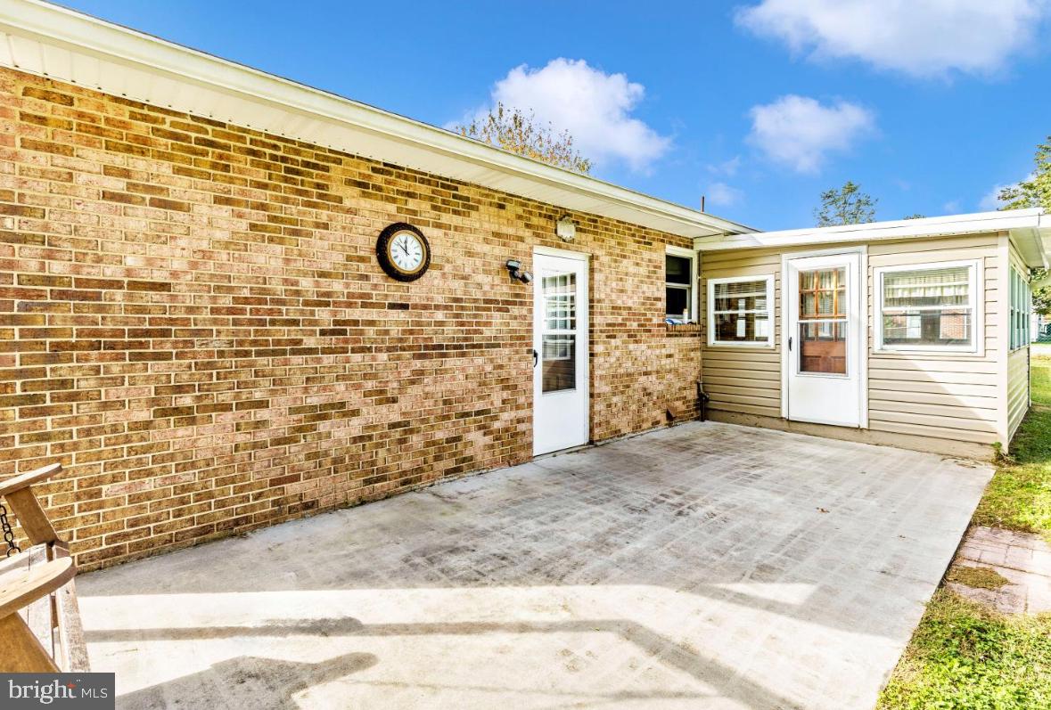 CLEAR SPRING - Residential