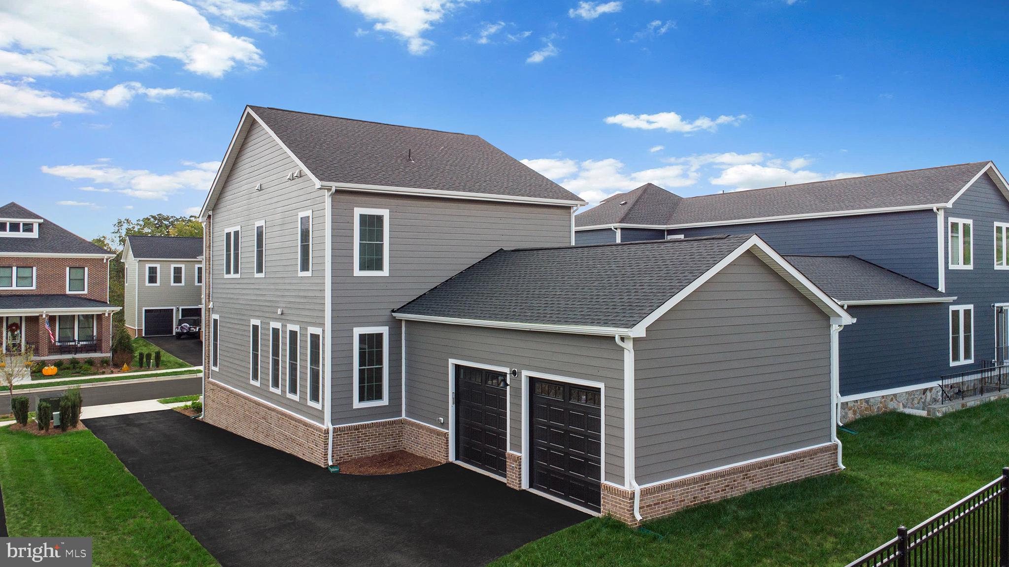 1010 CAPTAIN RICHARDS COURT HOMESITE 175