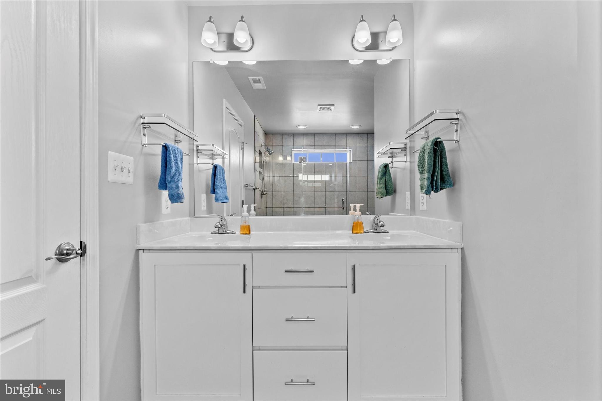 PRINLAND HEIGHTS - Residential