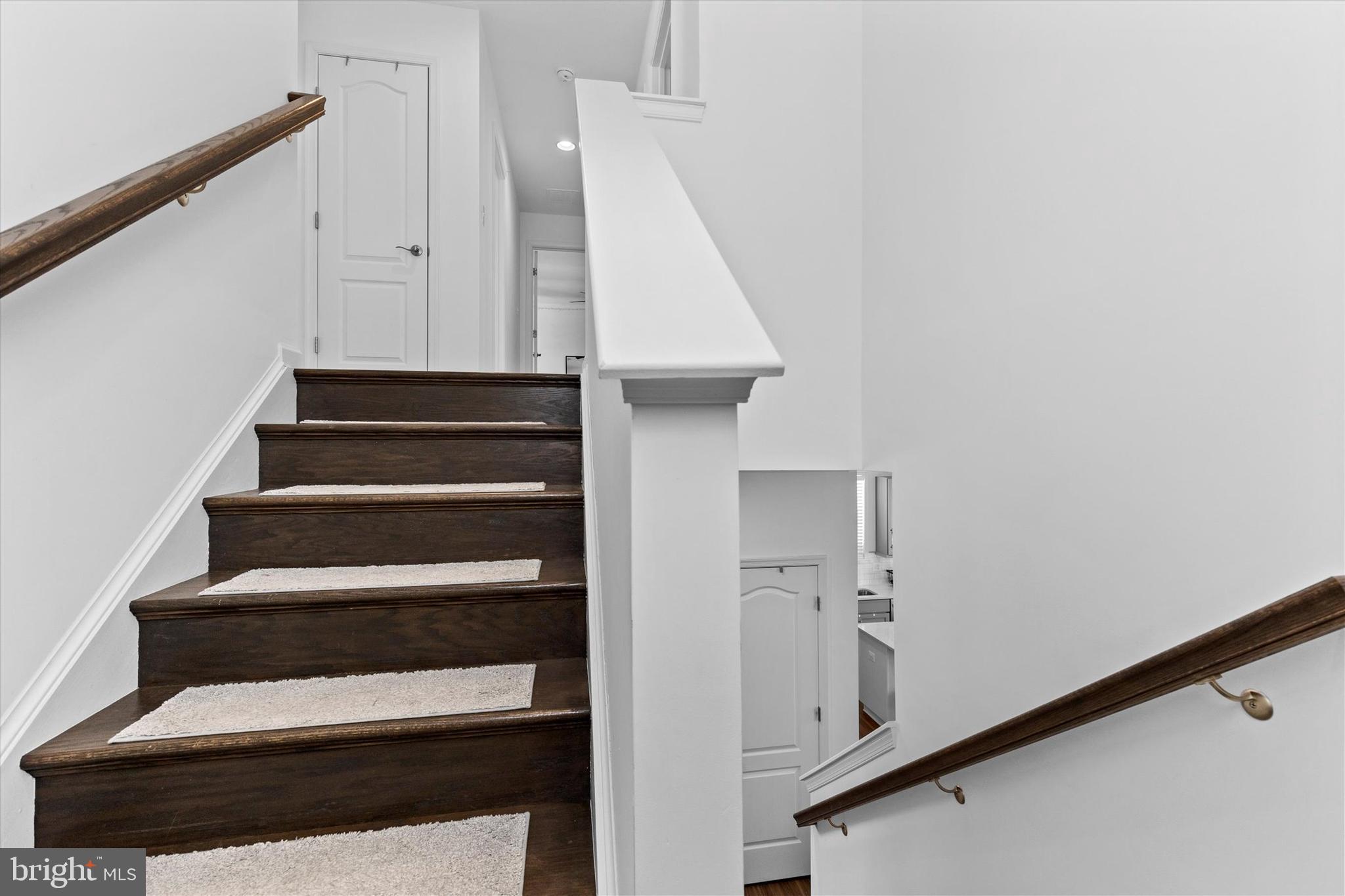 PRINLAND HEIGHTS - Residential