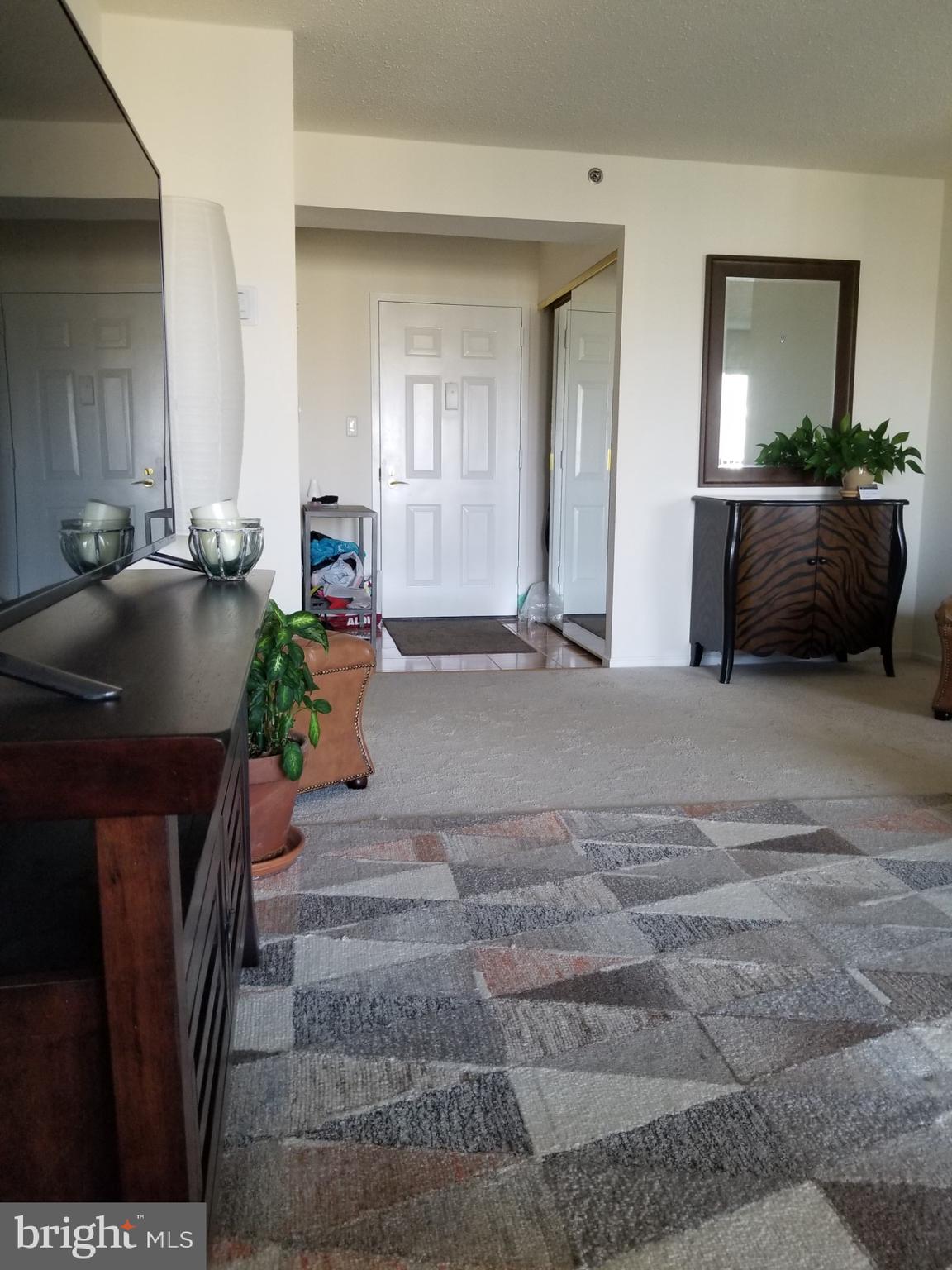 FAIRWAYS SOUTH - Residential