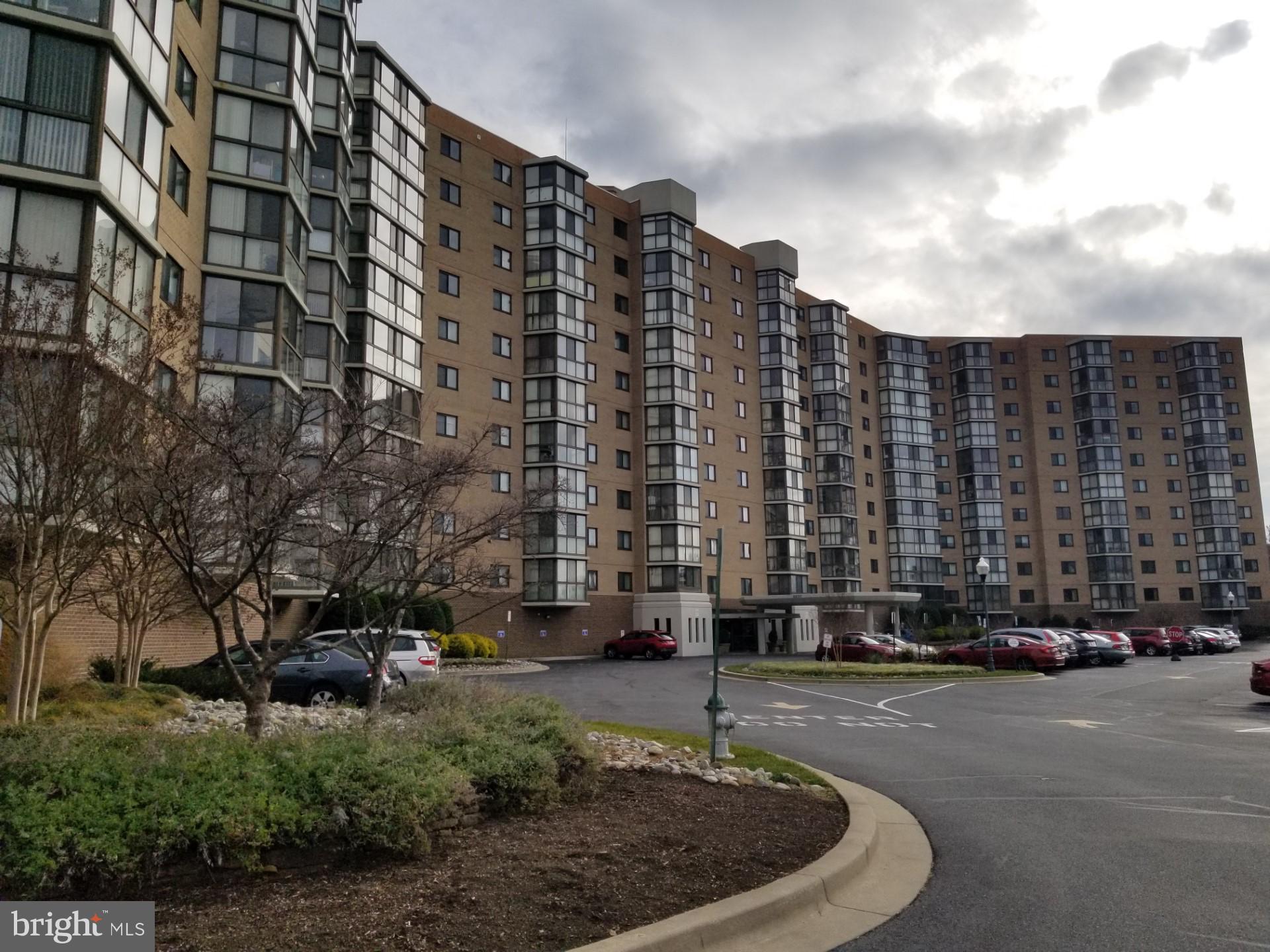 FAIRWAYS SOUTH - Residential