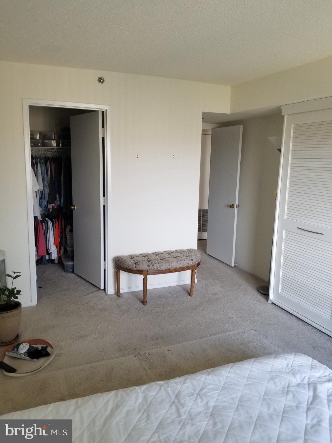 FAIRWAYS SOUTH - Residential