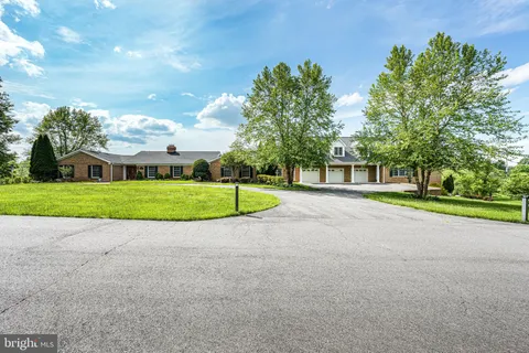 39937 Charles Town Pike, Hamilton, VA MLS: VALO2095852