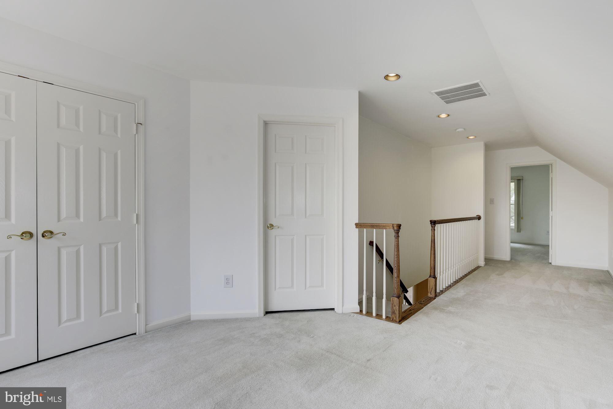 AVENEL - Residential