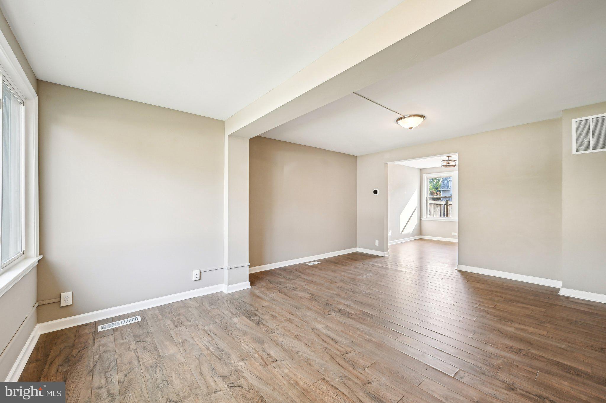 11 KINSHIP ROAD