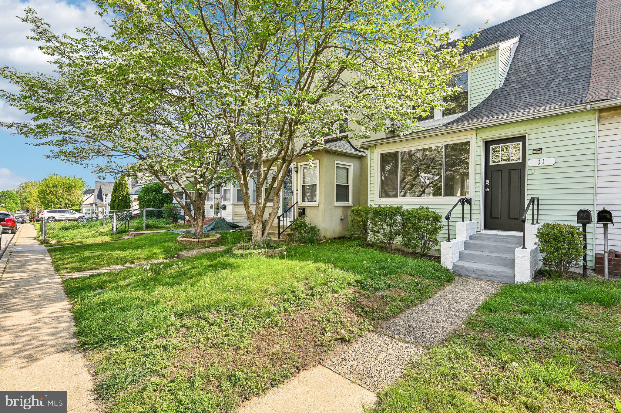 11 KINSHIP ROAD