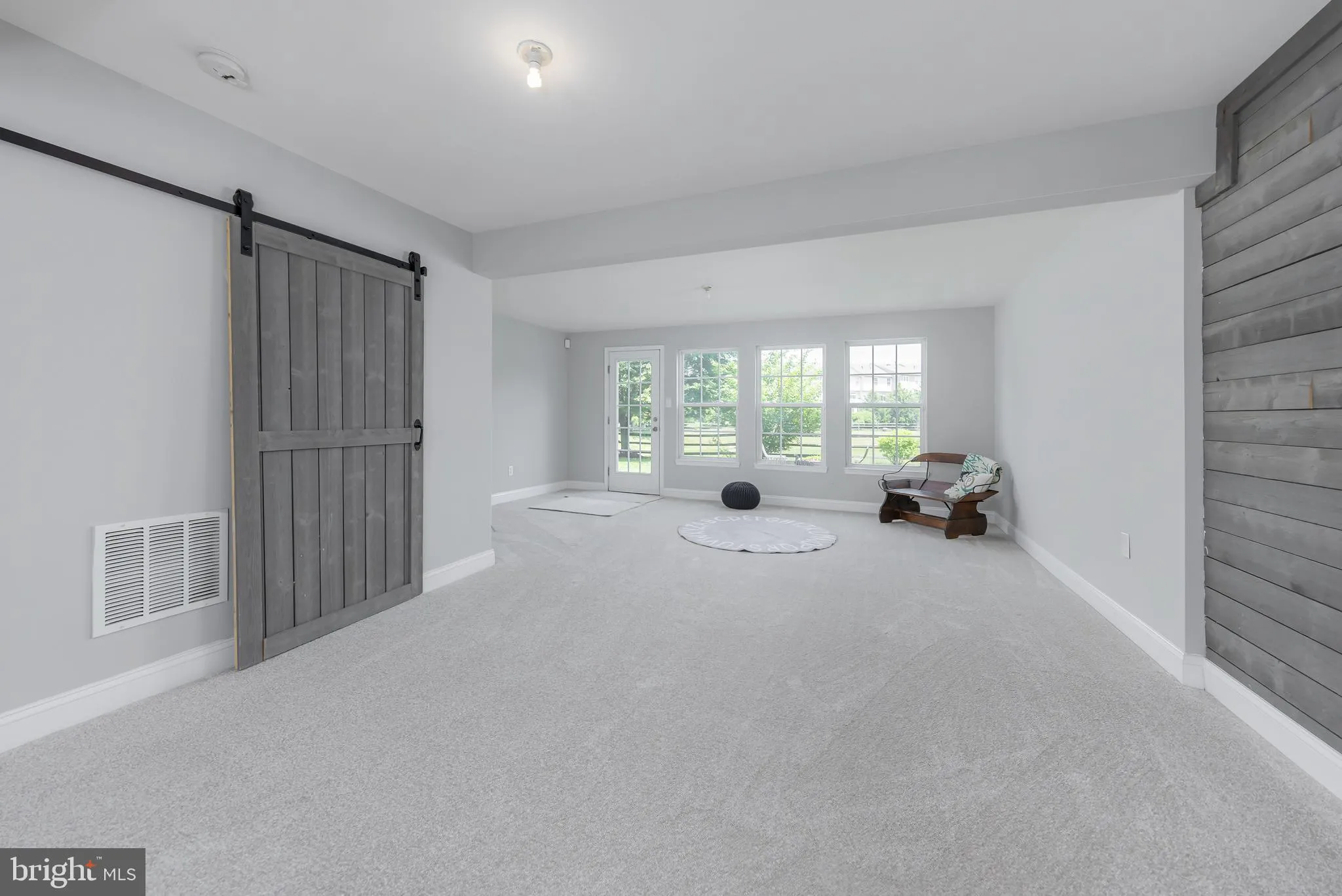 Mount Royal, New Jersey 08061, United States, 3 Bedrooms Bedrooms, ,3 BathroomsBathrooms,Residential,Active,142977