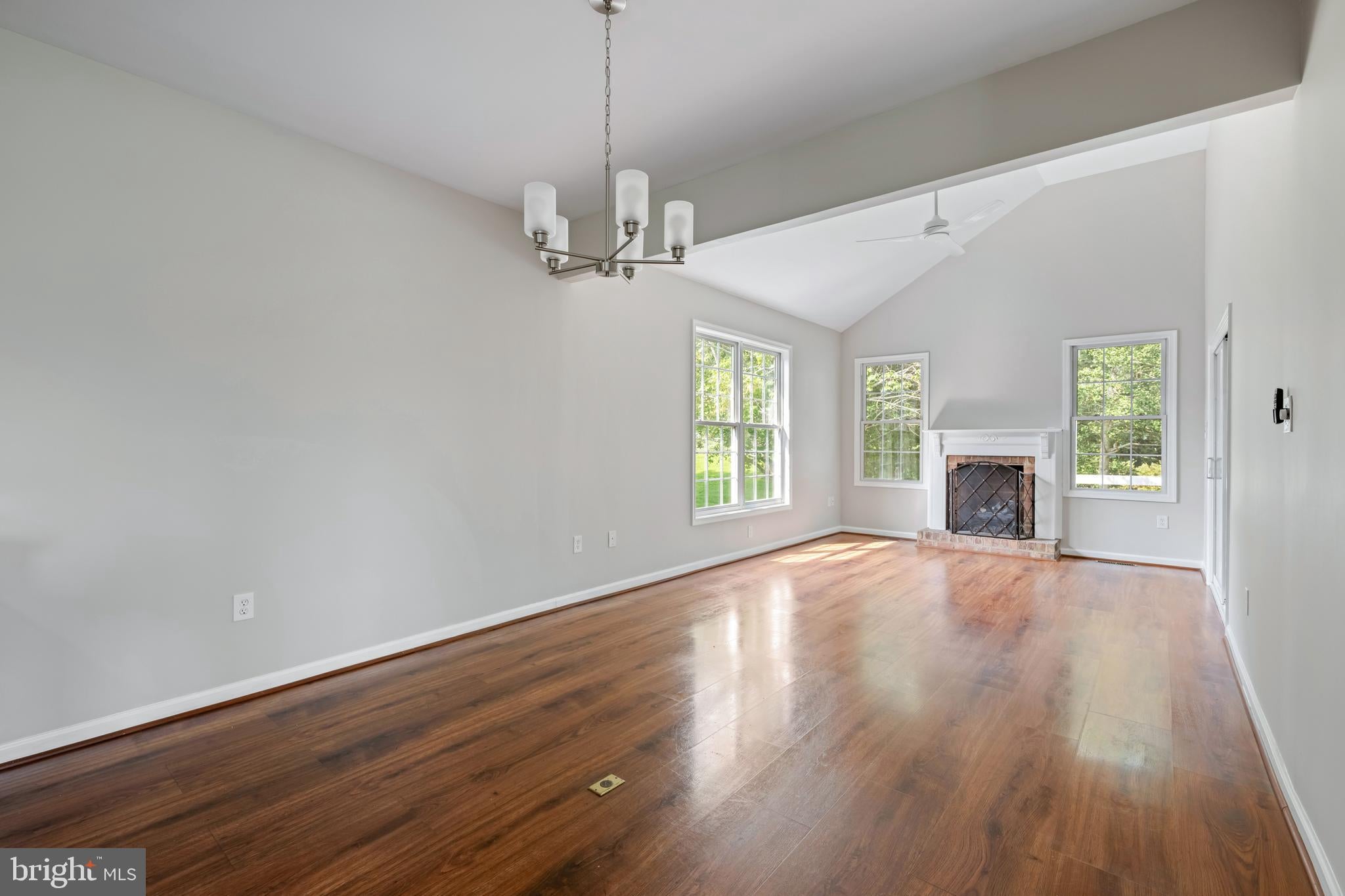 100 SELBOURNE COURT