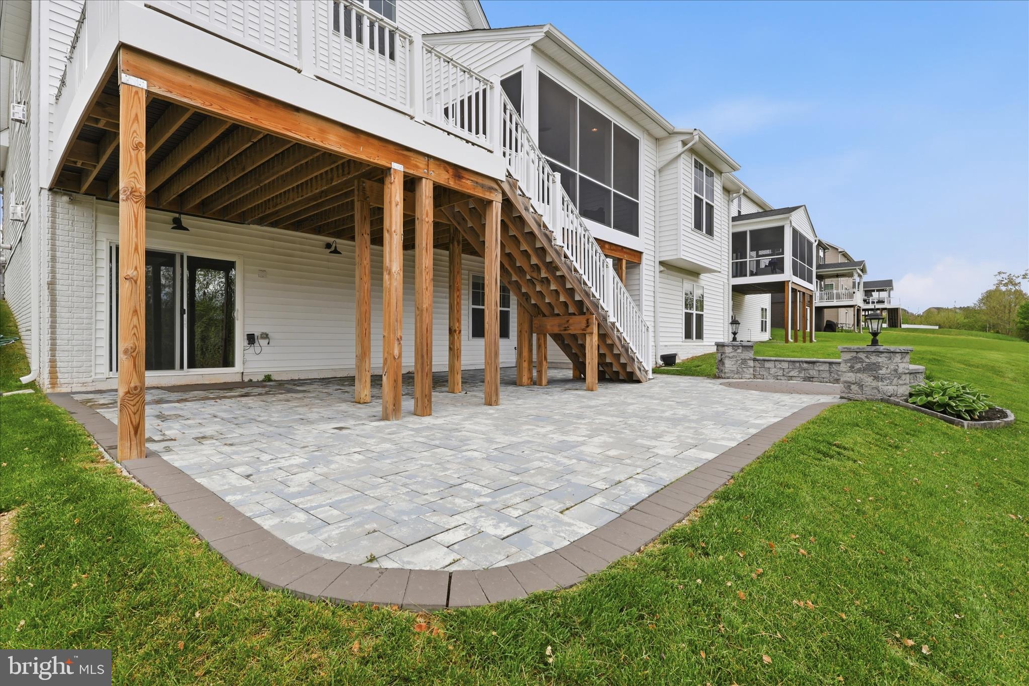 LANDSDALE - Residential