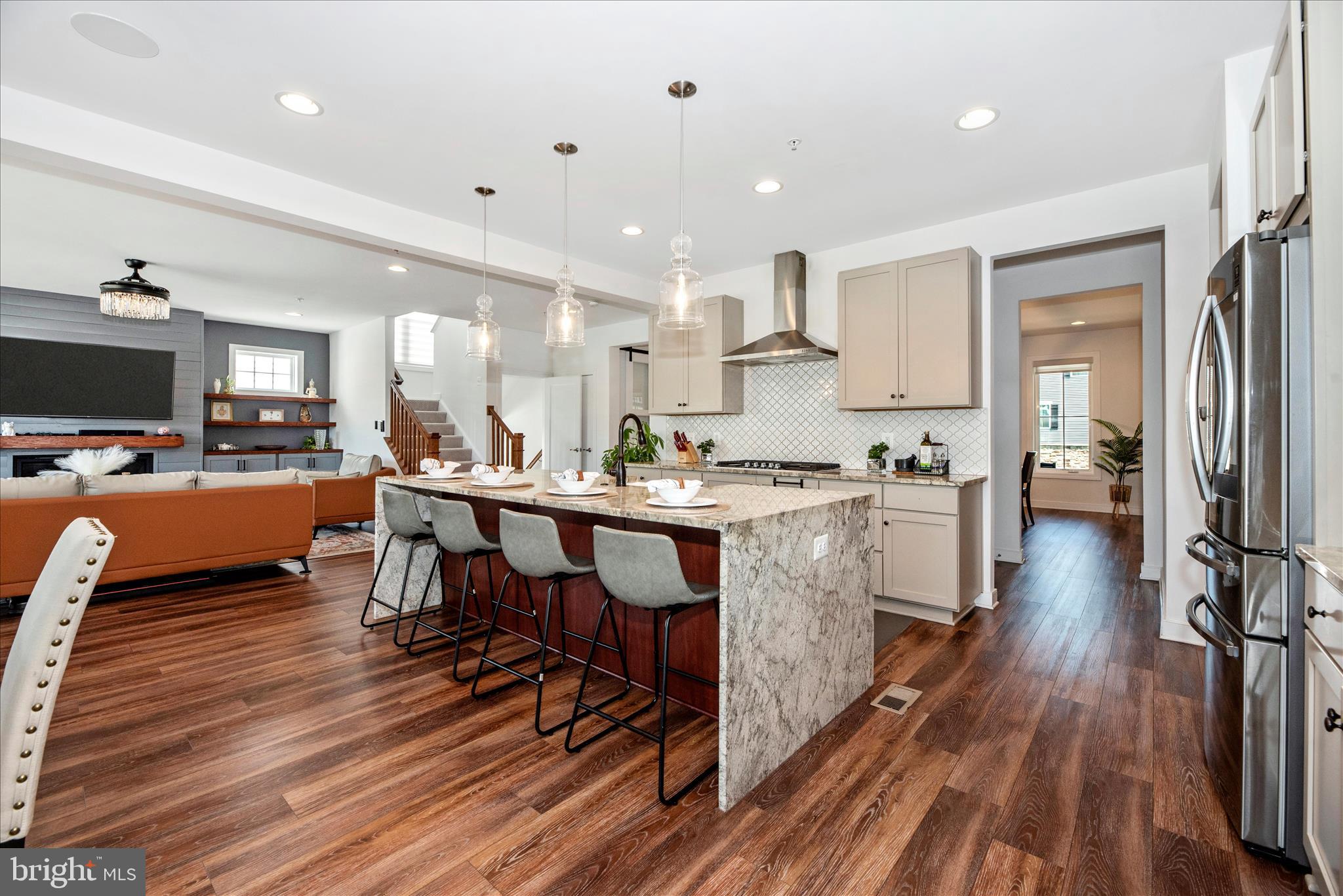 LANDSDALE - Residential
