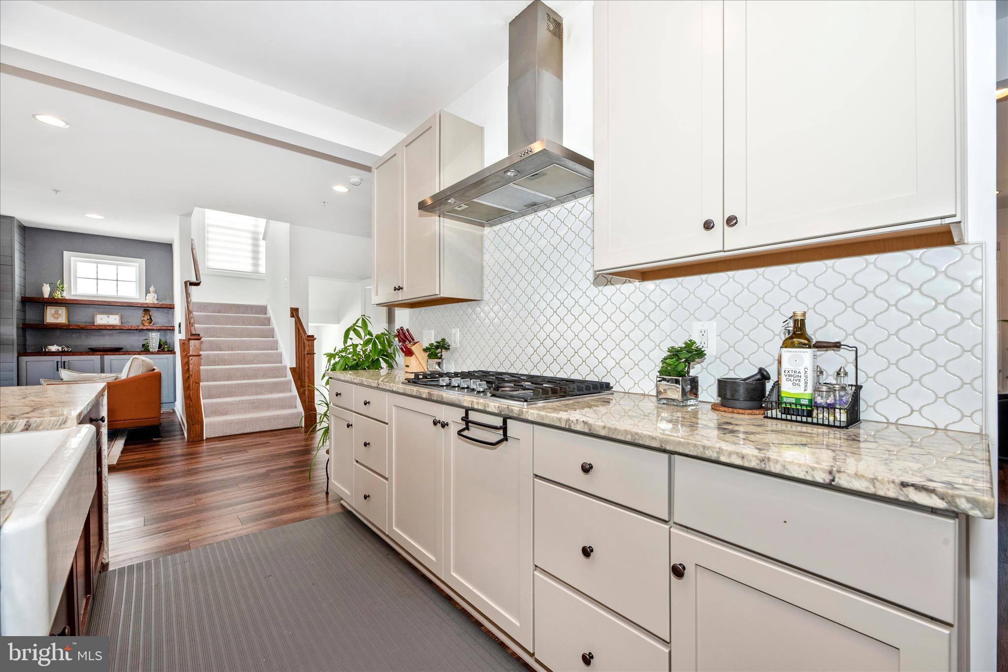 LANDSDALE - Residential