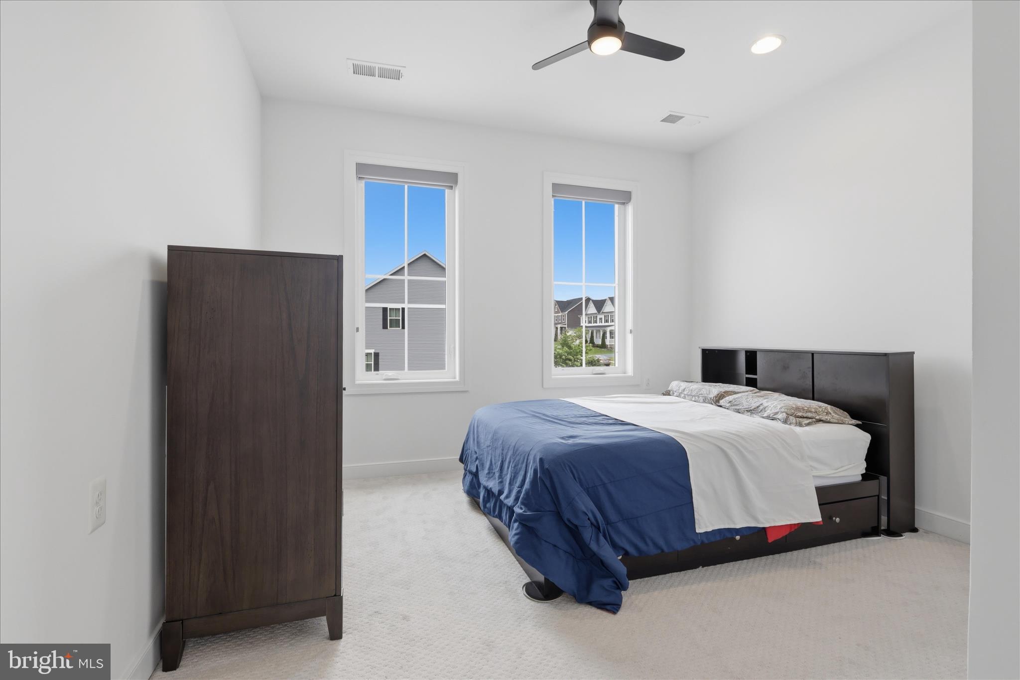 LANDSDALE - Residential