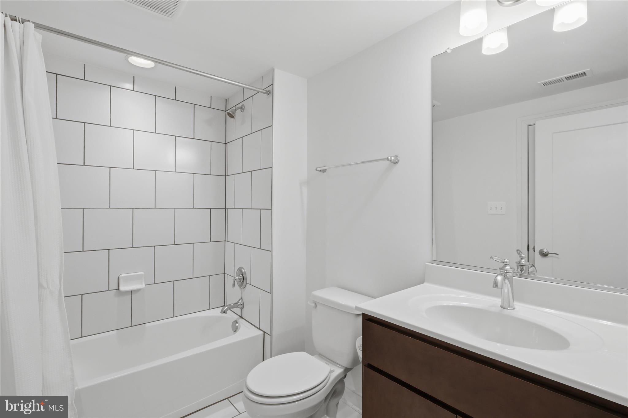 LANDSDALE - Residential