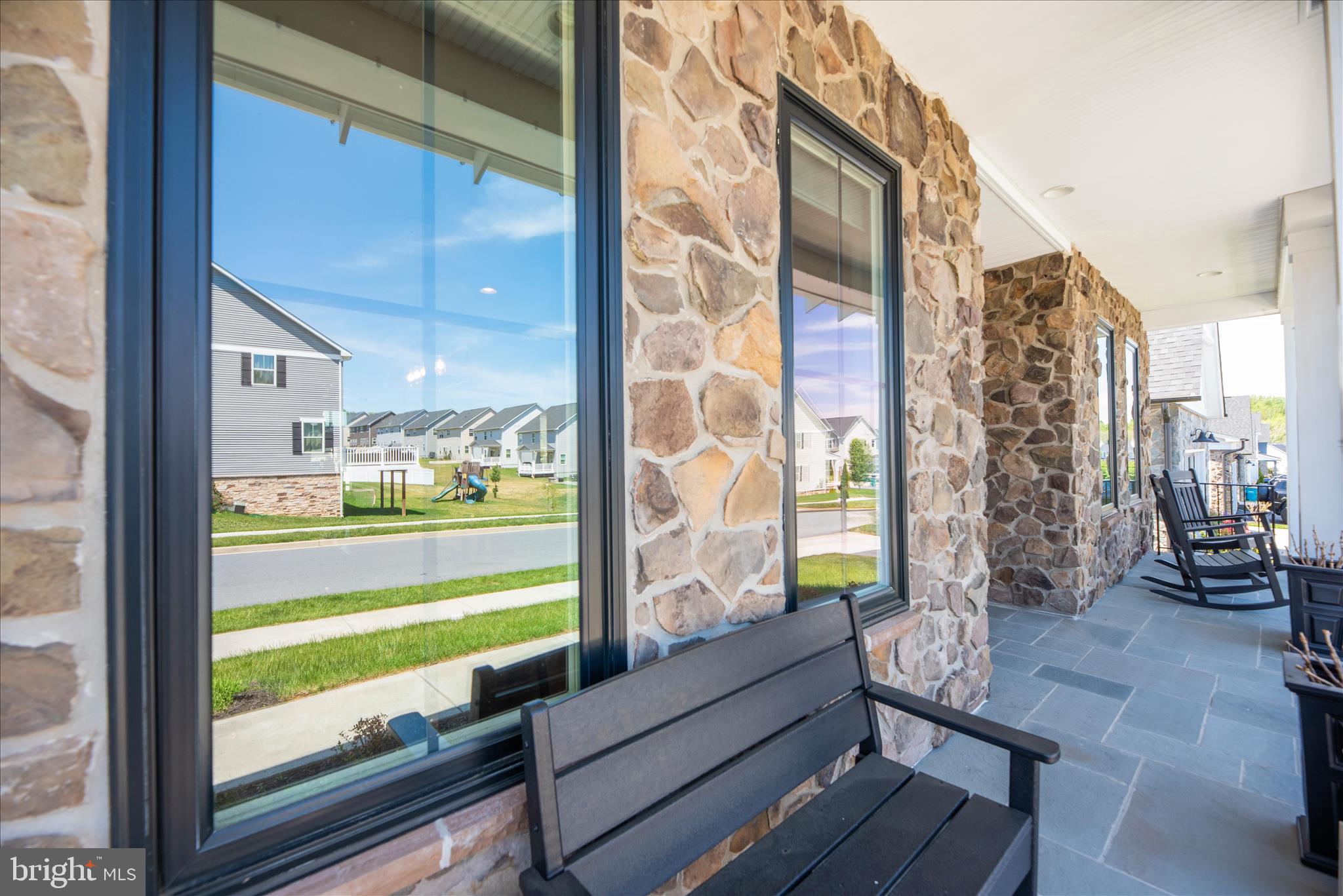 LANDSDALE - Residential