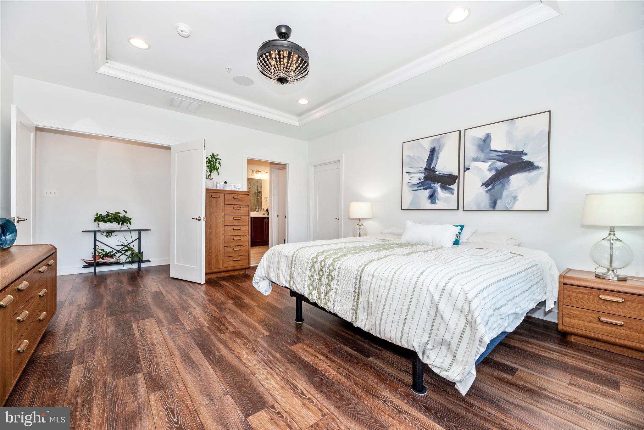 LANDSDALE - Residential