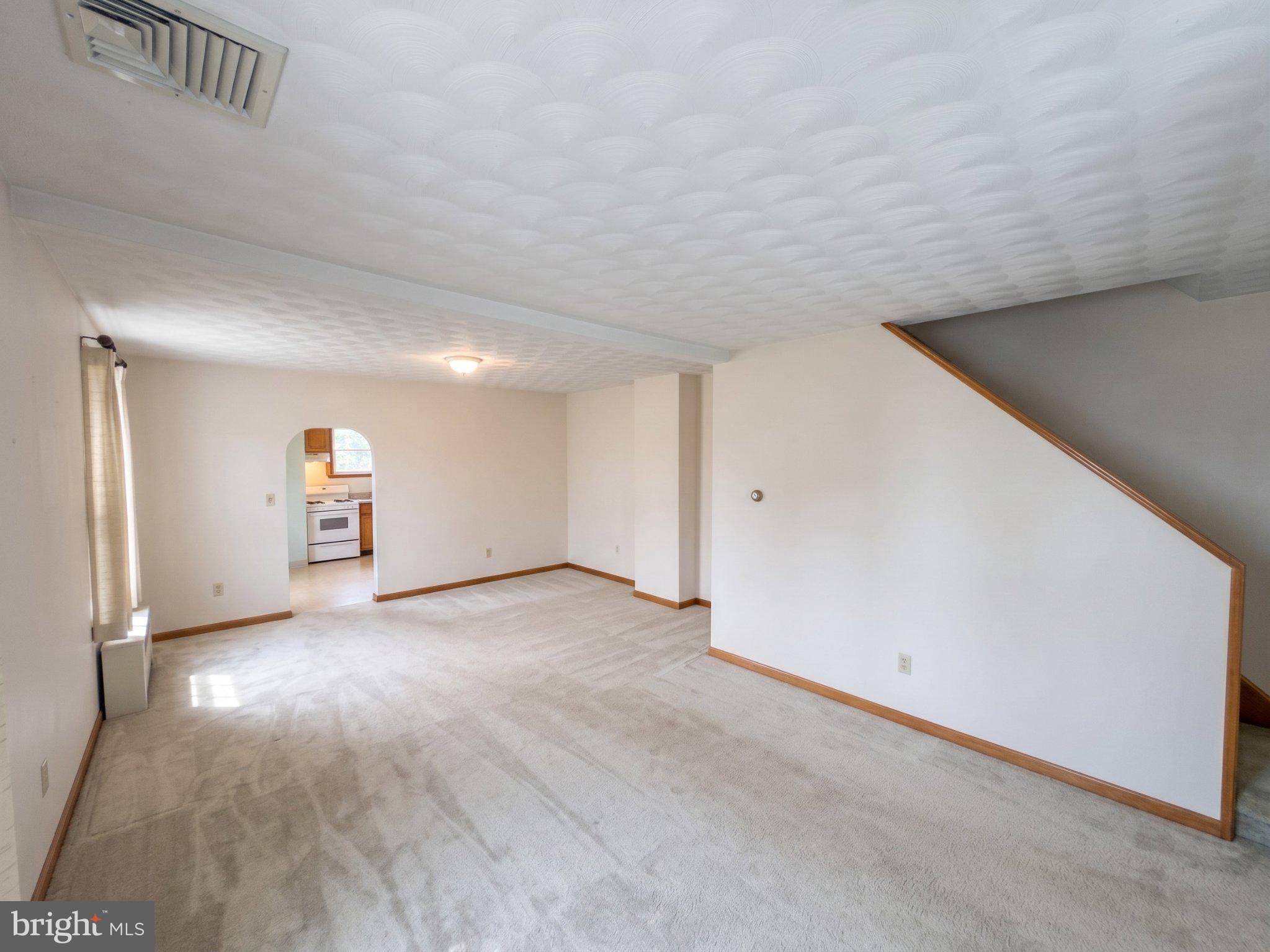 17 HARDING STREET