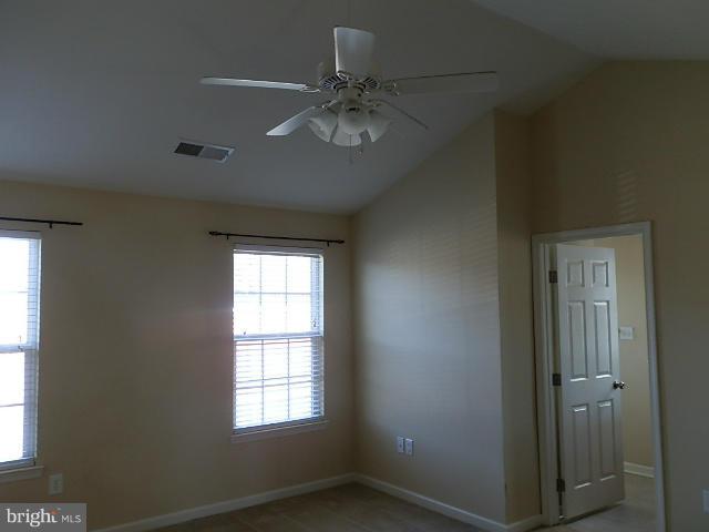 VILLAS AT SYCAMORE SQ - Residential