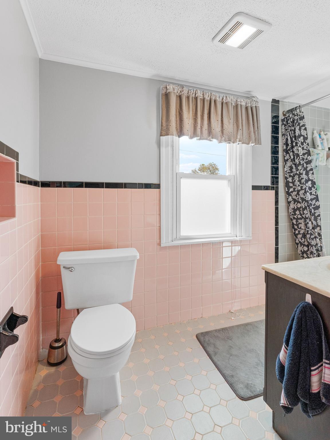 COLLINGDALE - Residential Income