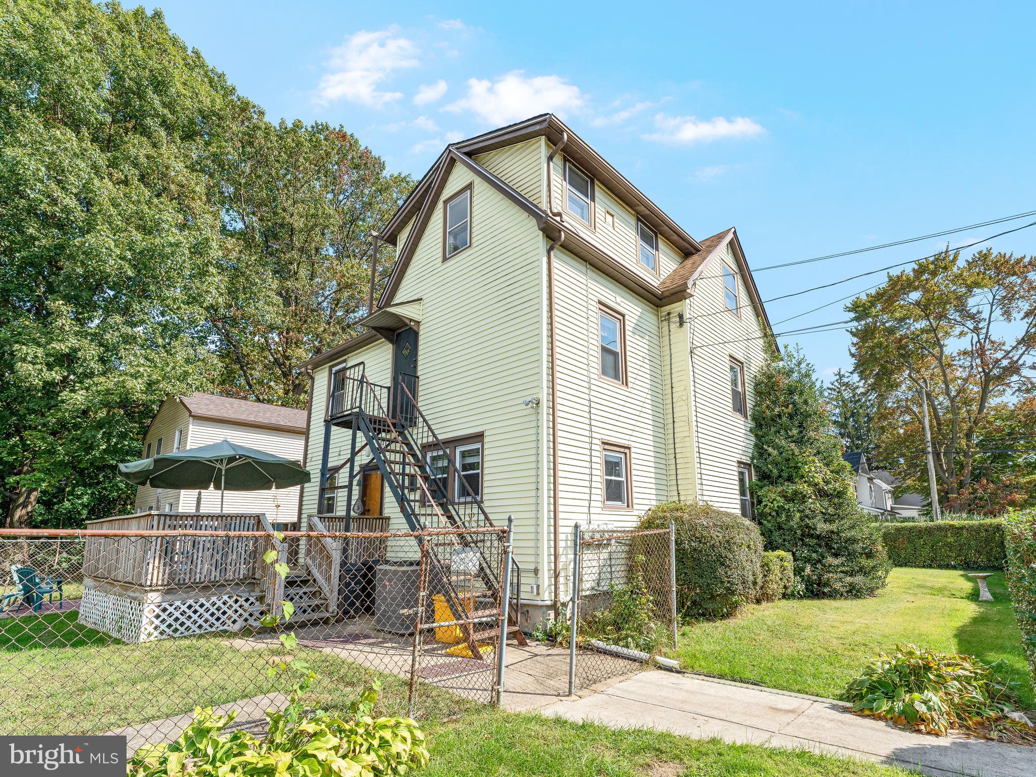 COLLINGDALE - Residential Income