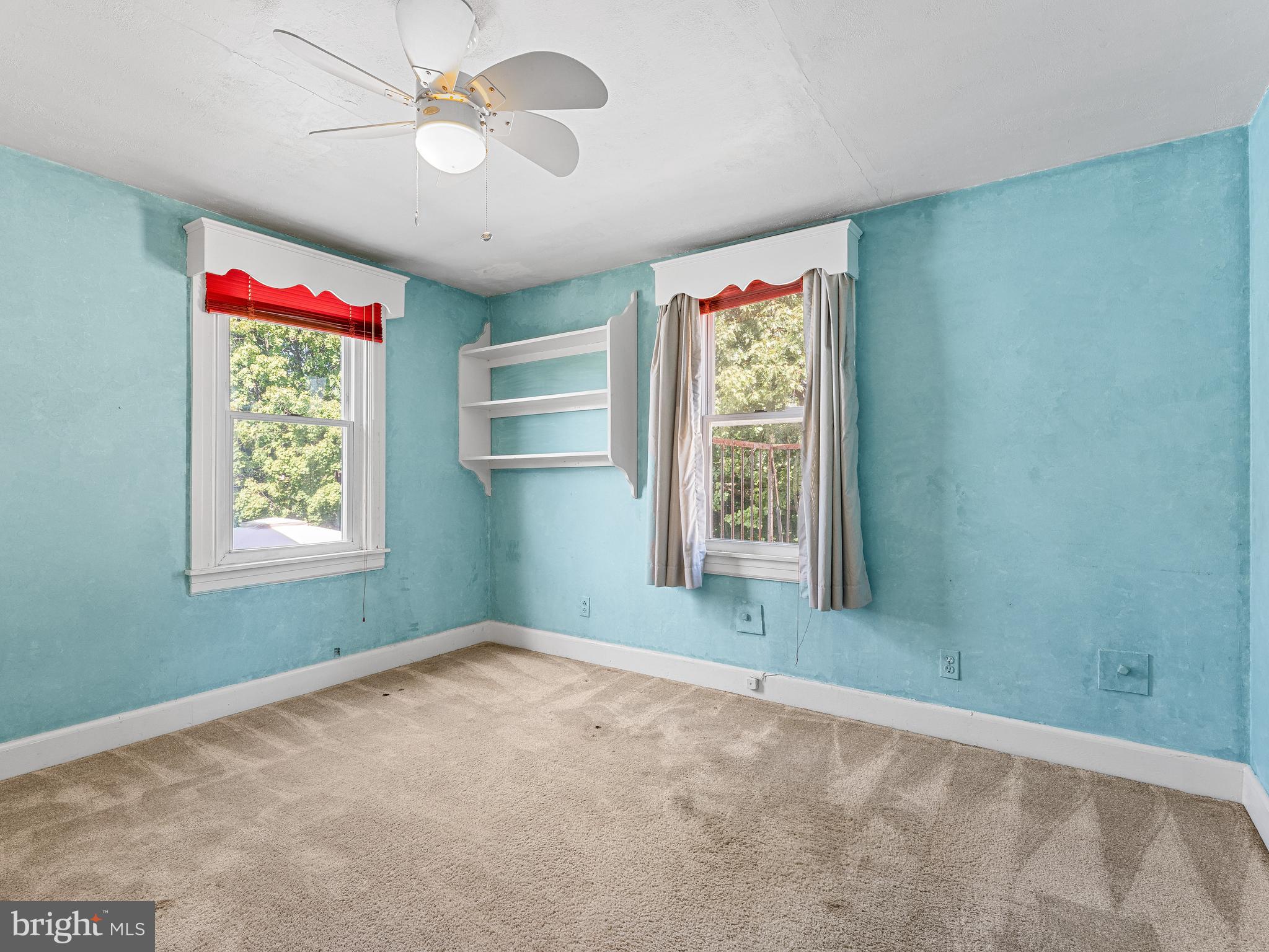 COLLINGDALE - Residential Income