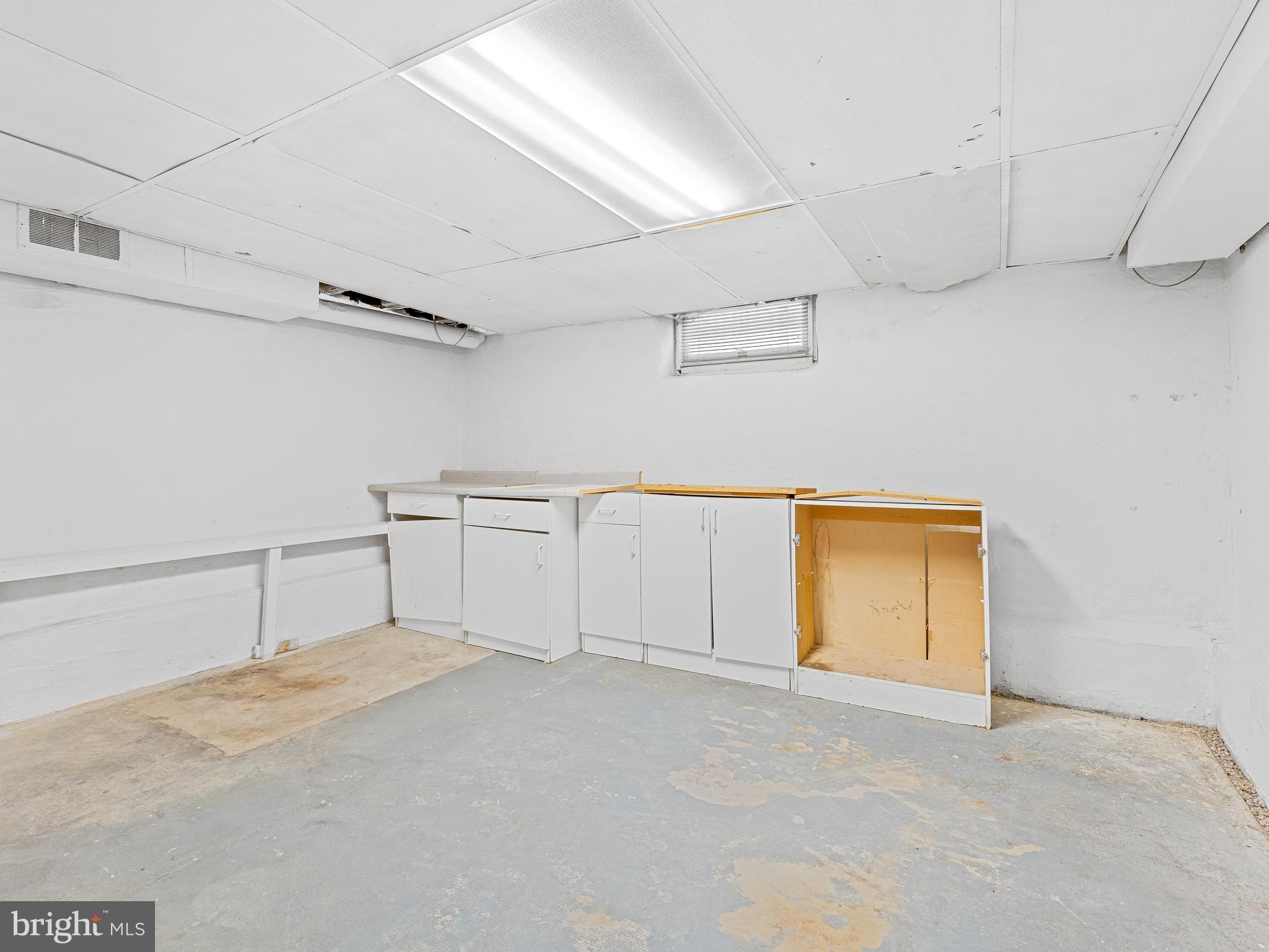 COLLINGDALE - Residential Income