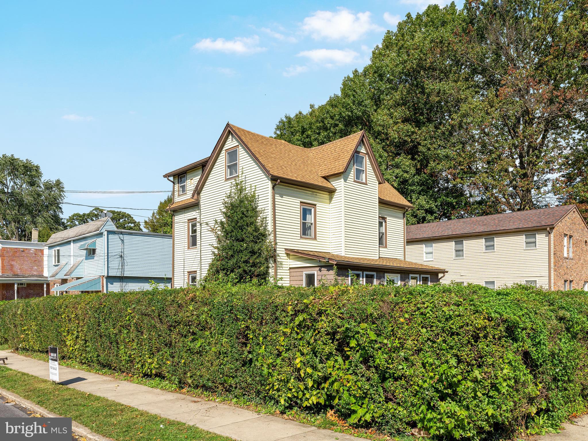 COLLINGDALE - Residential Income