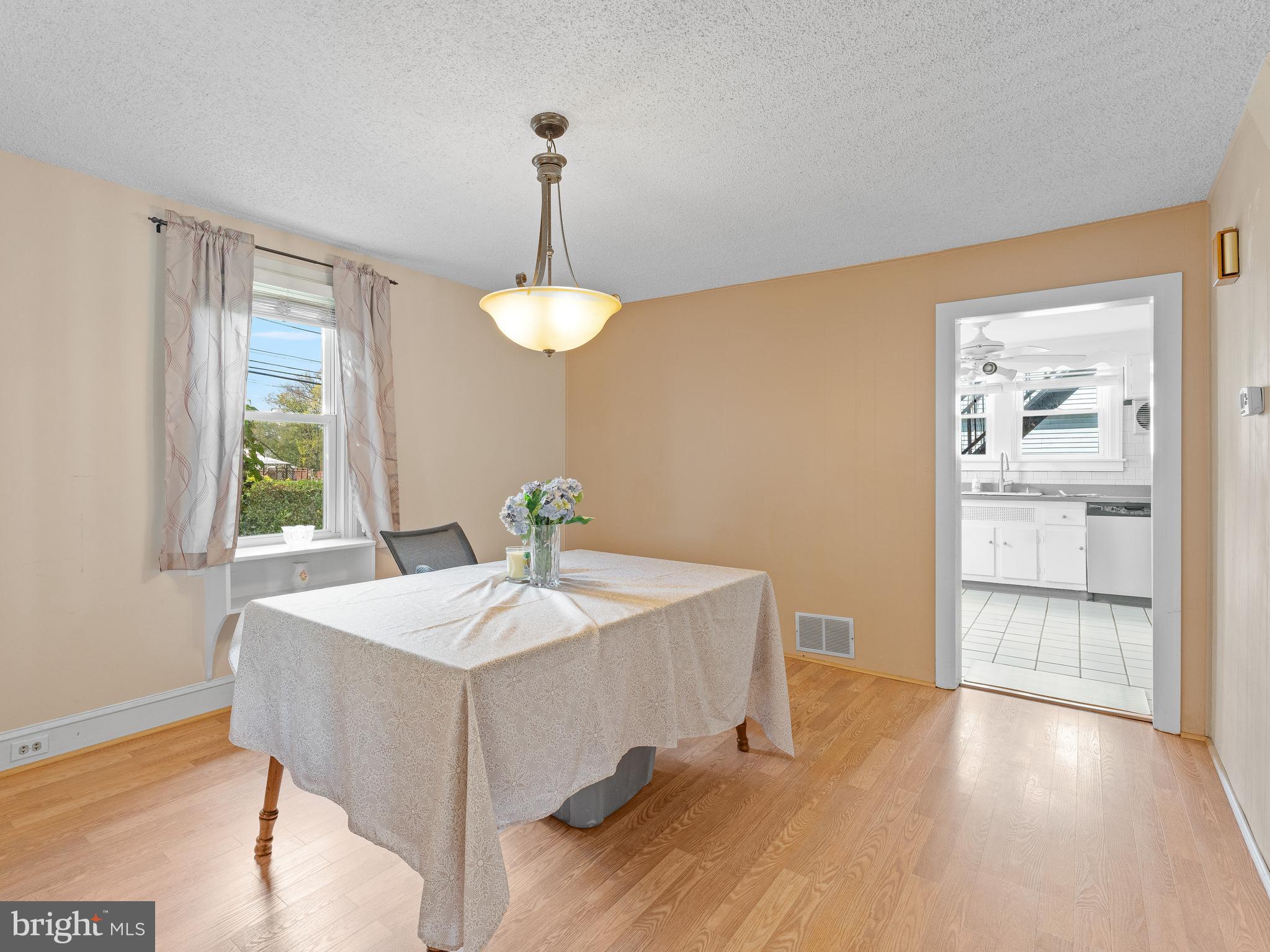 COLLINGDALE - Residential Income