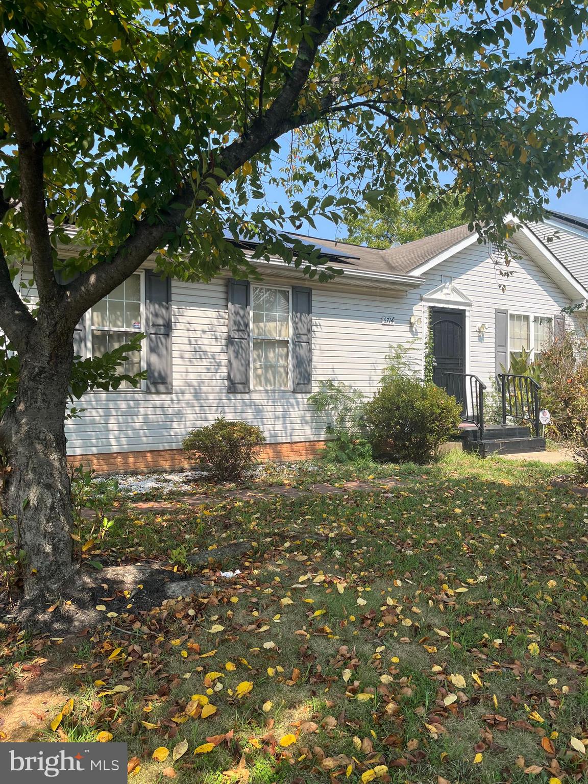 SHERIFF KNOLLS - Residential