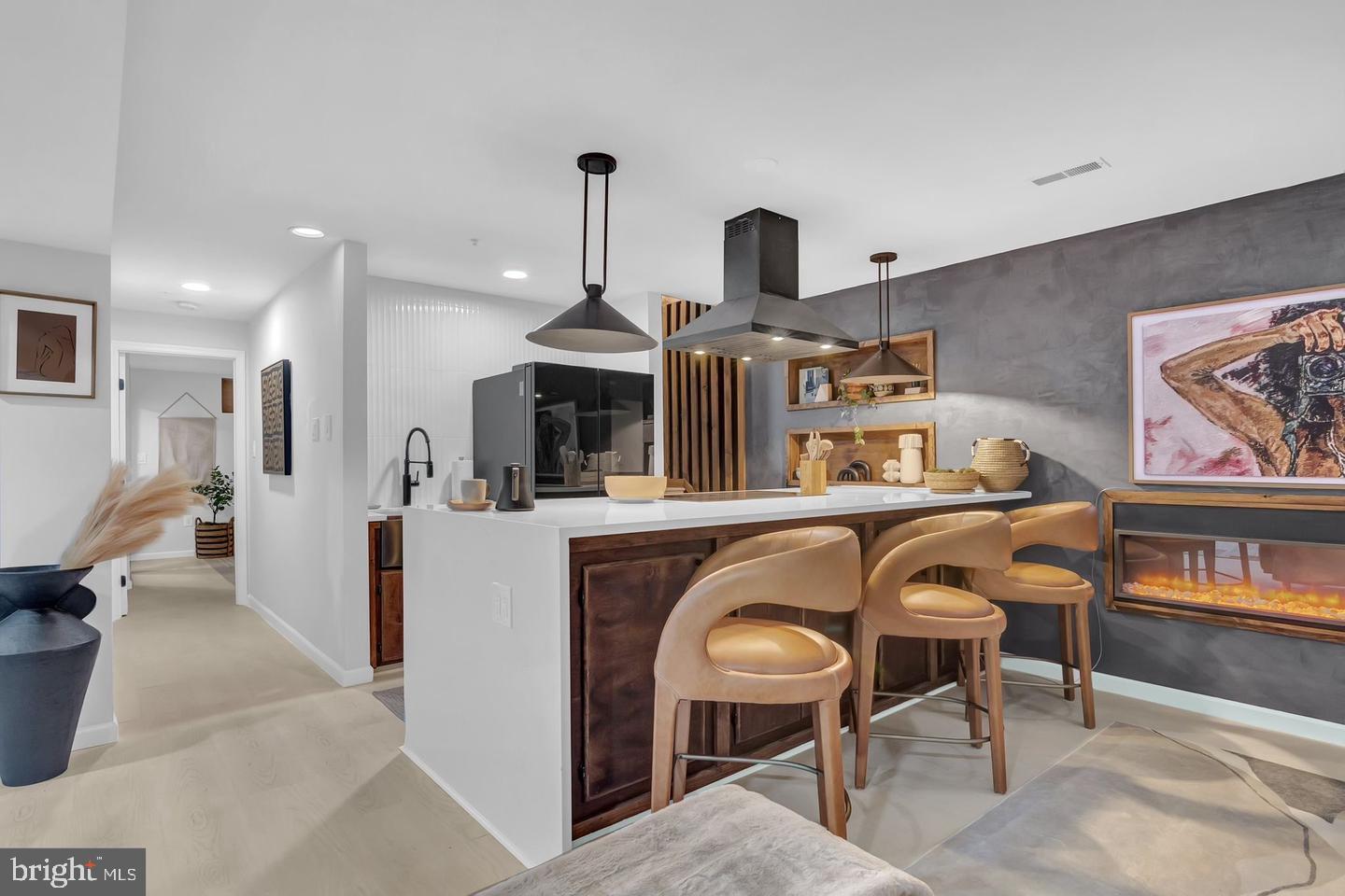 SHERIFF KNOLLS - Residential