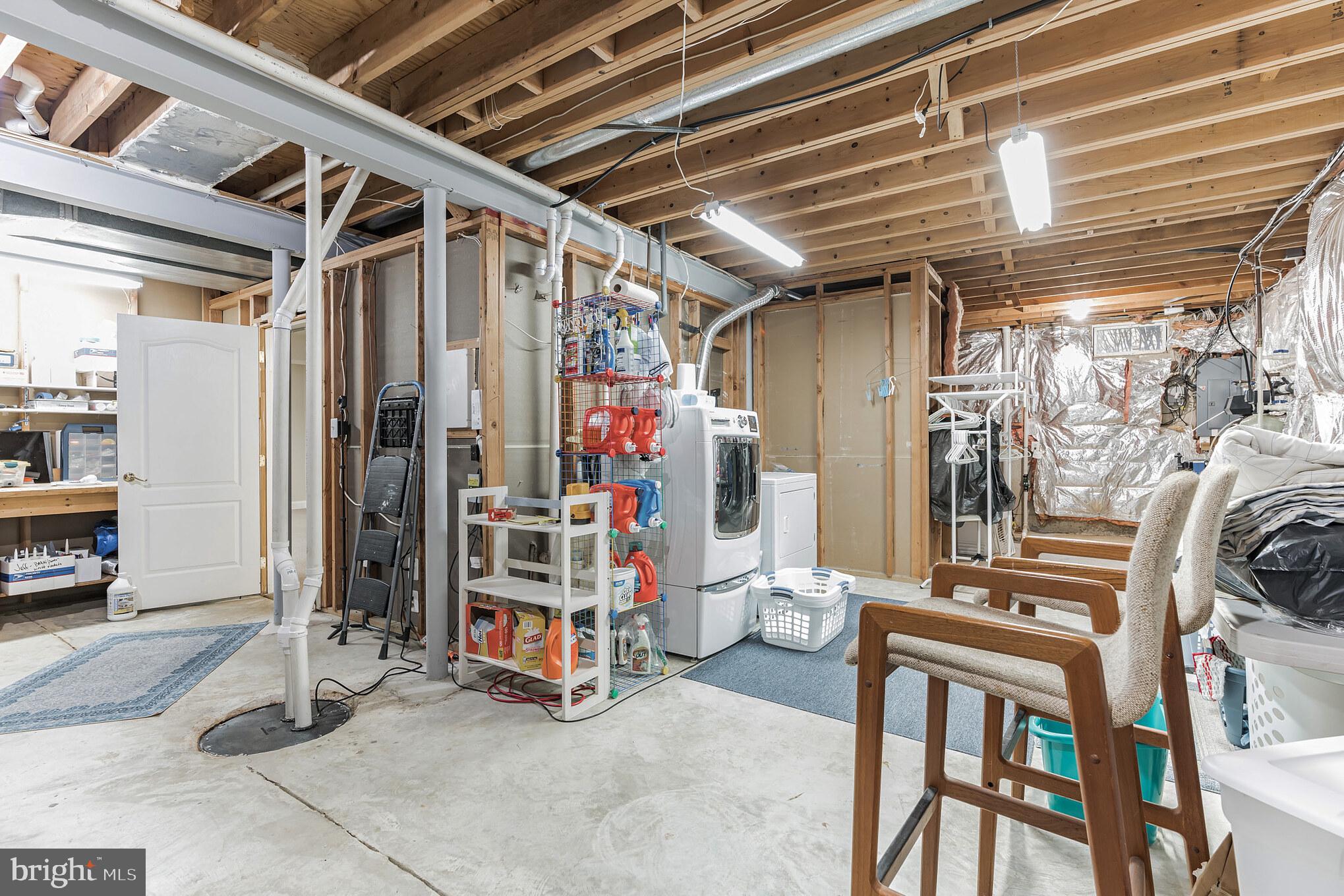 ANNAPOLIS PRESERVE - Residential