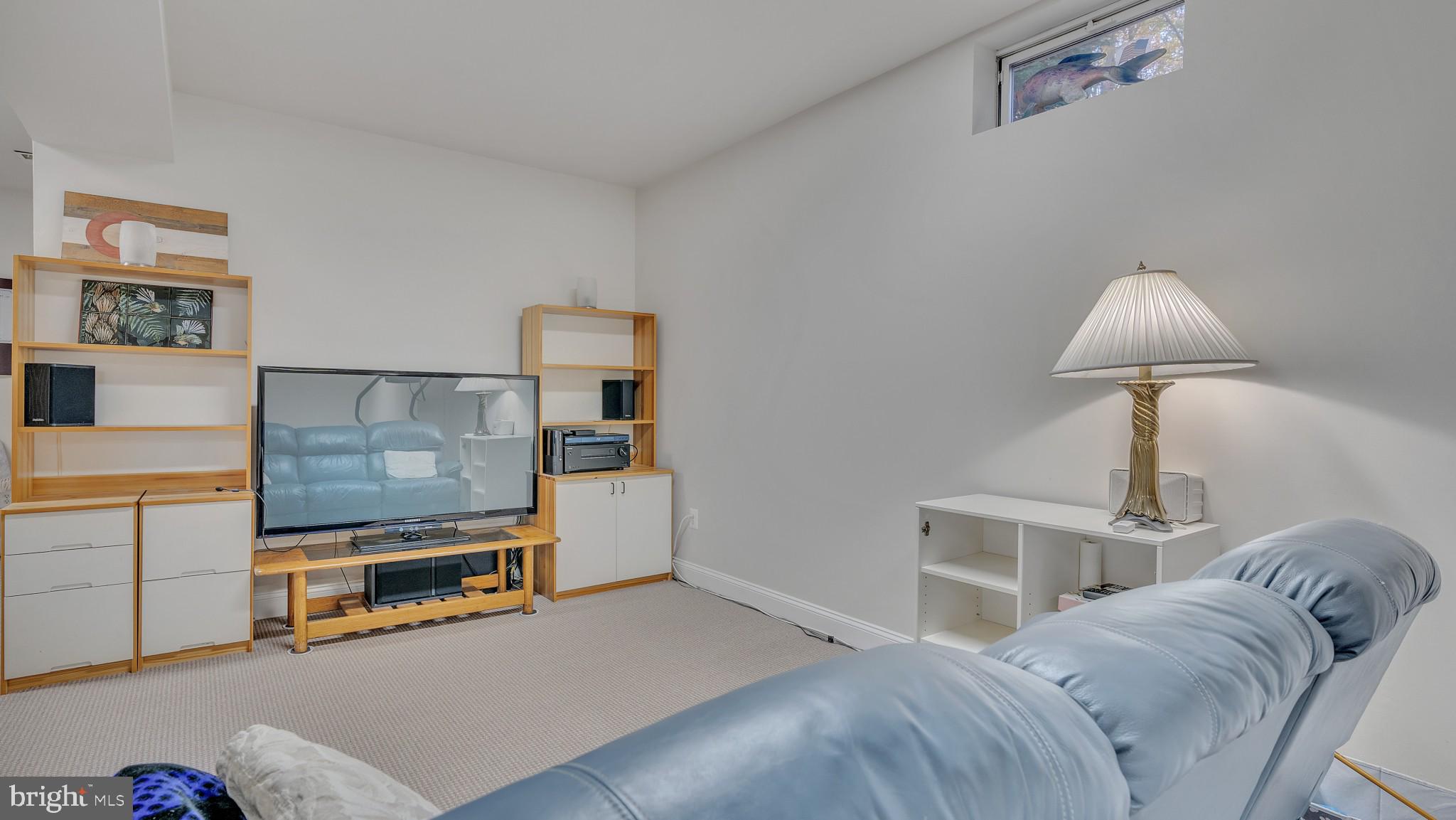 ANNAPOLIS PRESERVE - Residential