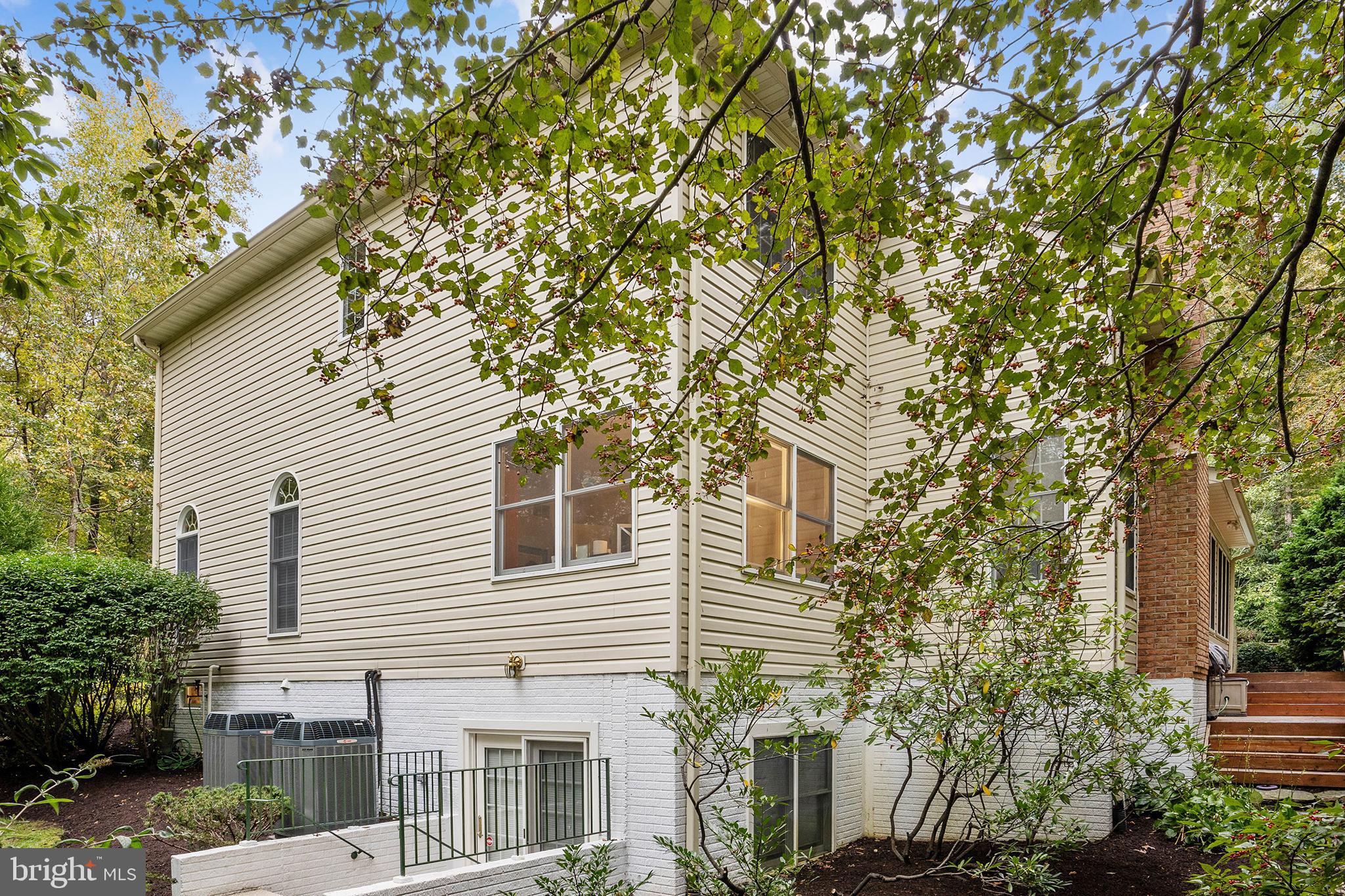 ANNAPOLIS PRESERVE - Residential