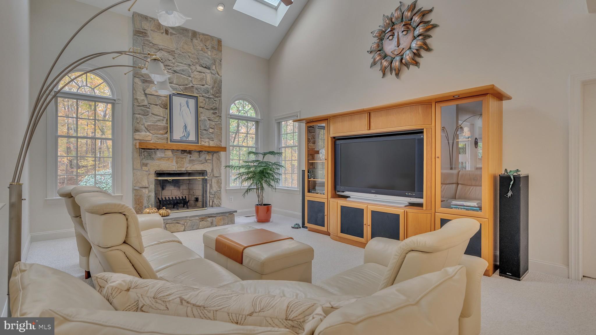 ANNAPOLIS PRESERVE - Residential